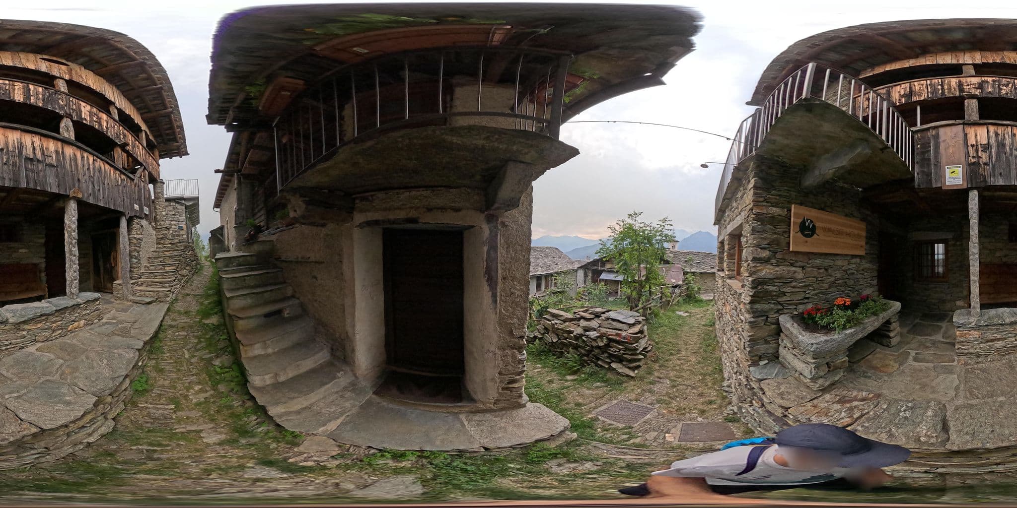 Street view near Walser House, Varallo — © ivanbranco (CC BY-SA · Mapillary)