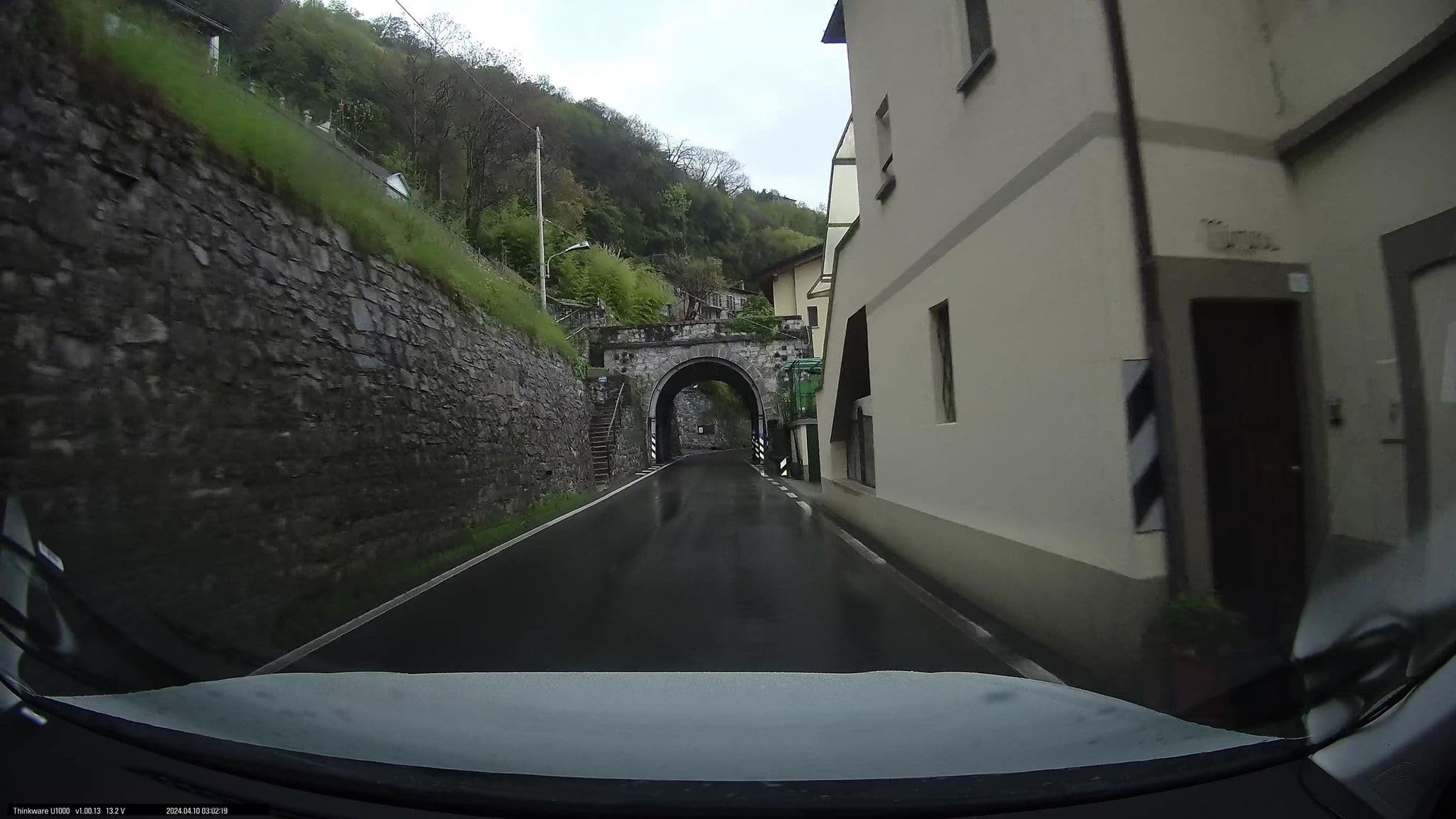 Street view near Albergo Mimosa, Lanzo d'Intelvi — © maxim752 (CC BY-SA · Mapillary)
