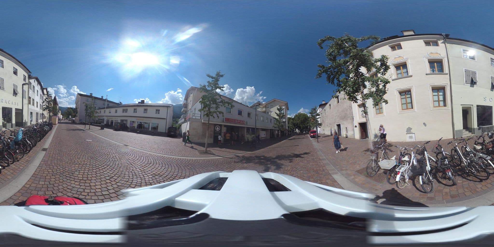 Street view near Goldenes Kreuz, Bressanone — © giubar (CC BY-SA · Mapillary)