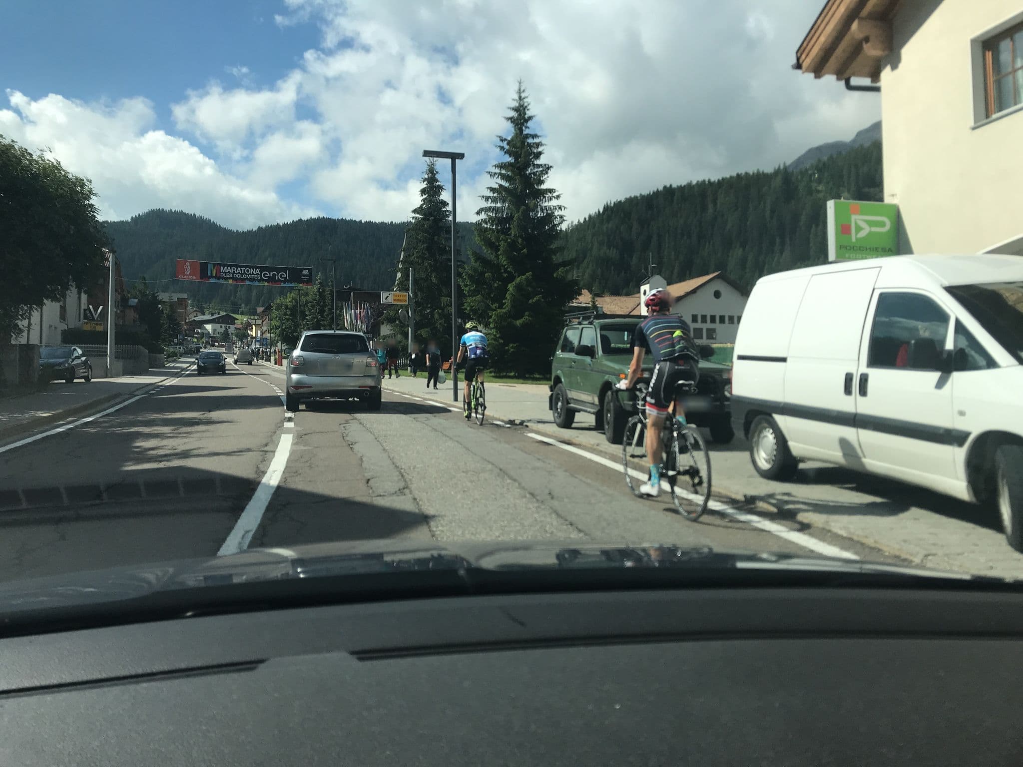 Street view near Villa Olympia, Selva