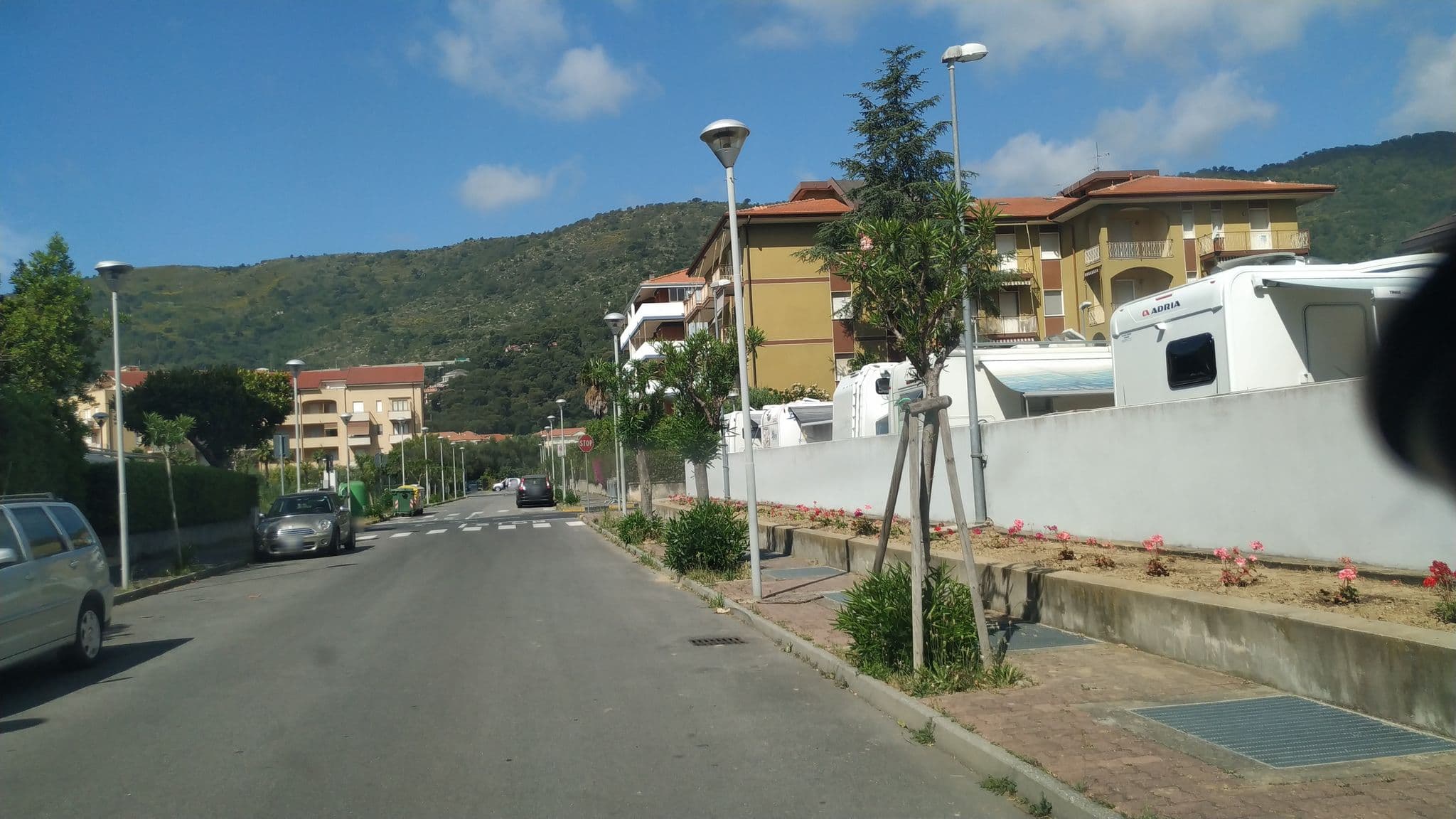 Street view near Flipper, Andora — © mikki65 (CC BY-SA · Mapillary)