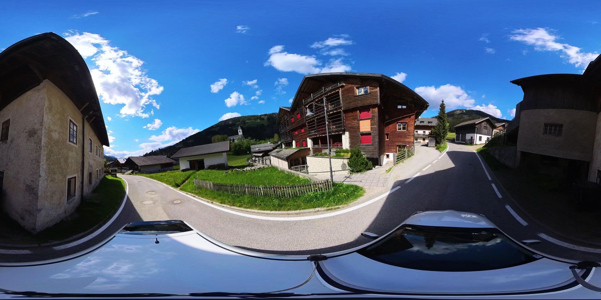 Street view near Mangerhof, San Candido — © osmplus_org (CC BY-SA · Mapillary)