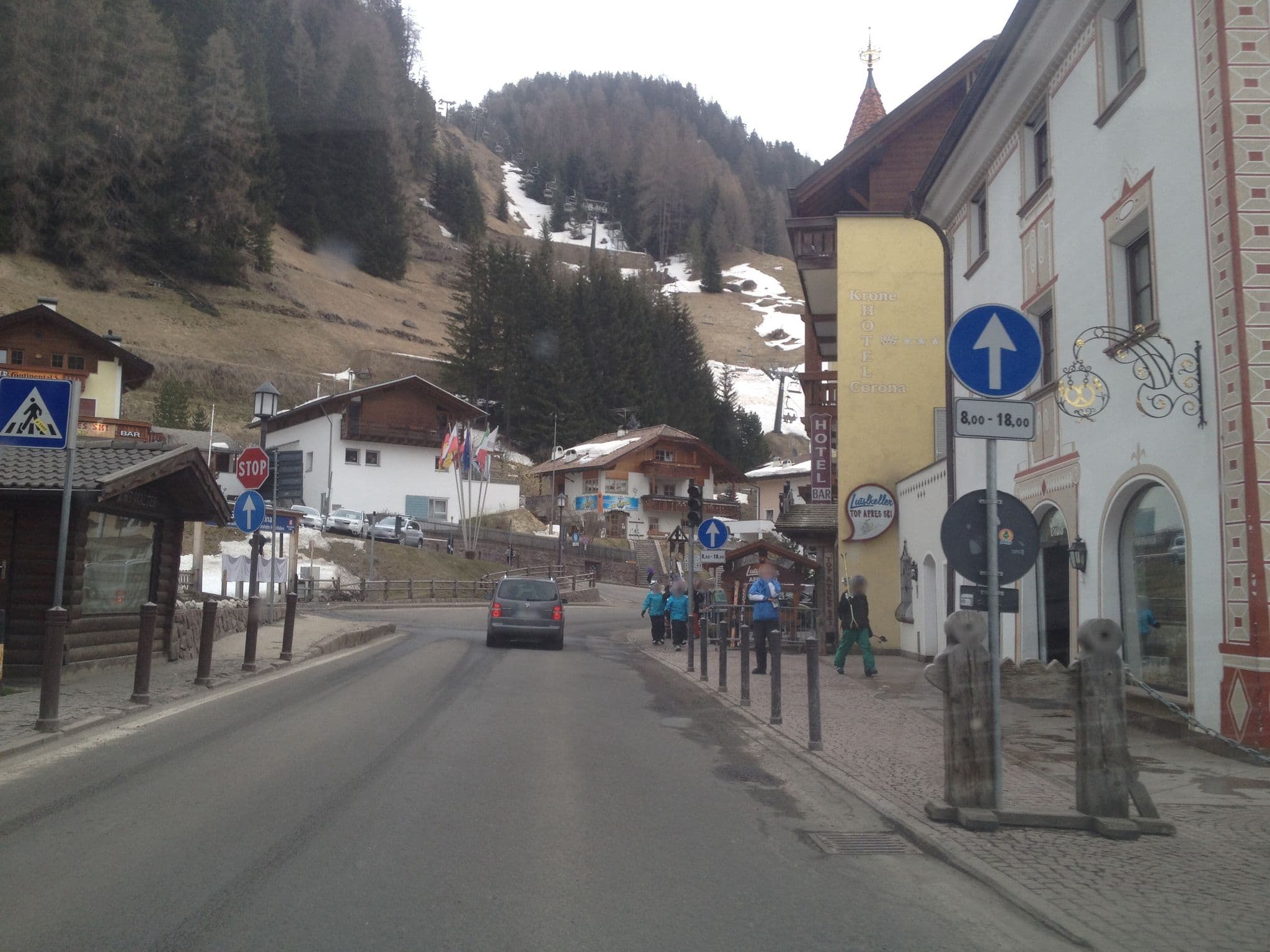 Street view near Hotel Europa, Selva