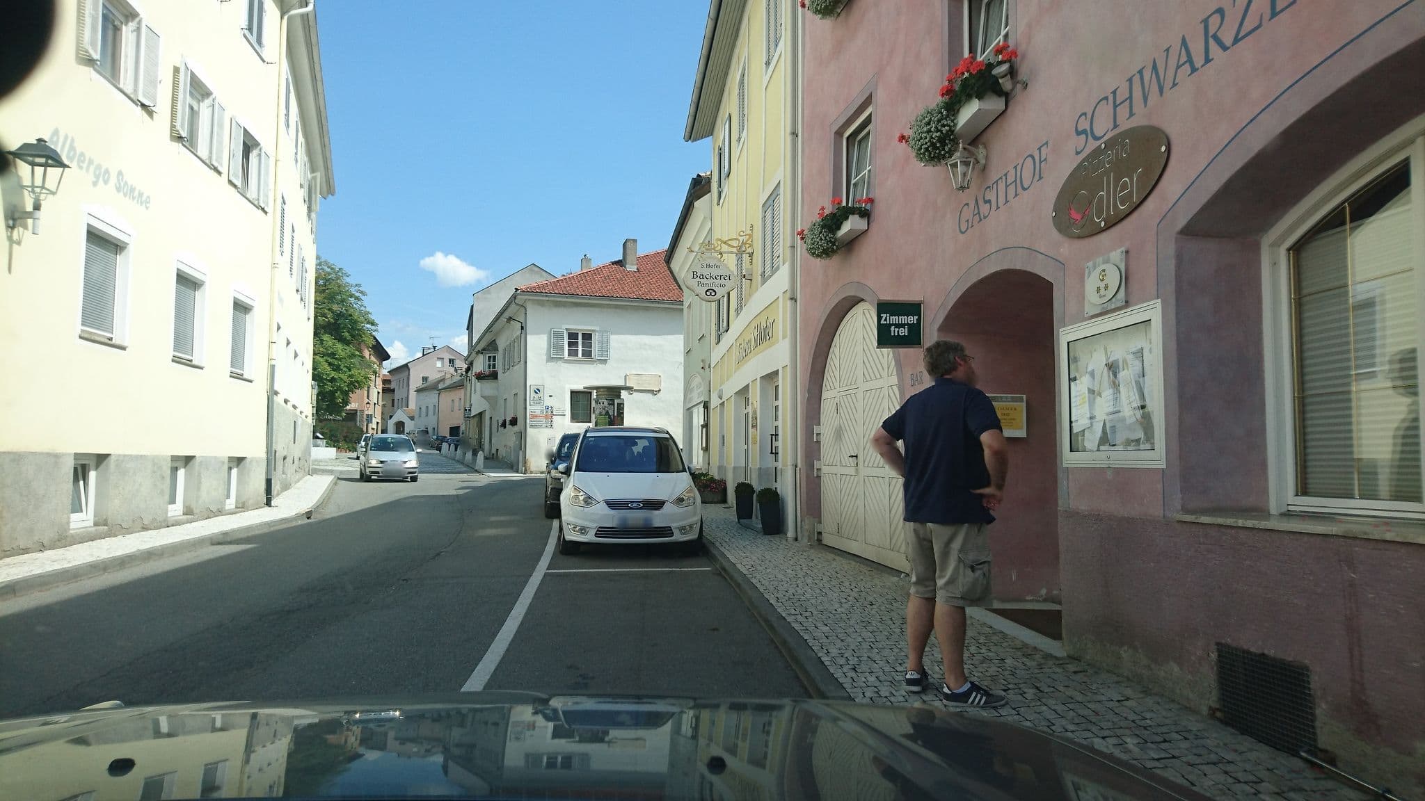 Street view near Gasthof Schwarzer Adler, Lasa — © voschix (CC BY-SA · Mapillary)