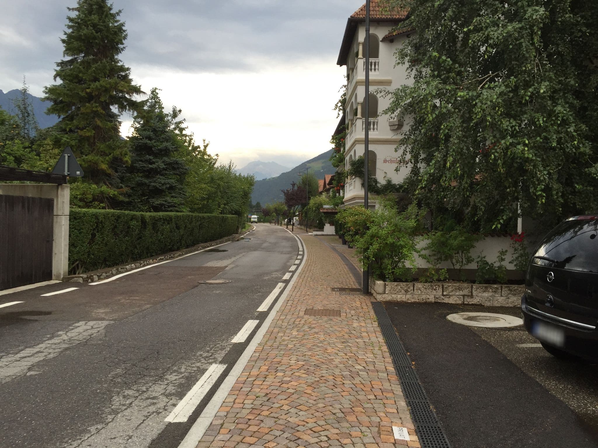 Street view near Hotel Ansitz Schulerhof, Rablà — © tubeli (CC BY-SA · Mapillary)