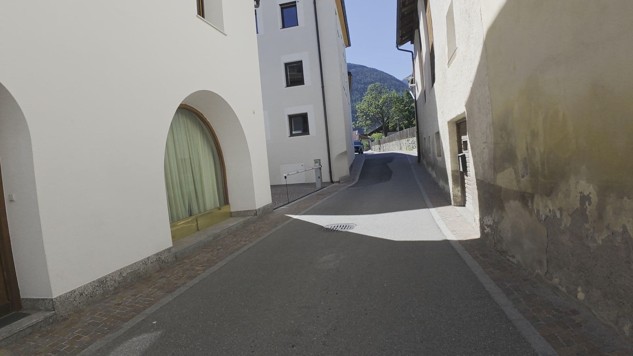 Street view near Hotel Tyrol, Malles Venosta — © Guzzi_Franze (CC BY-SA · Mapillary)