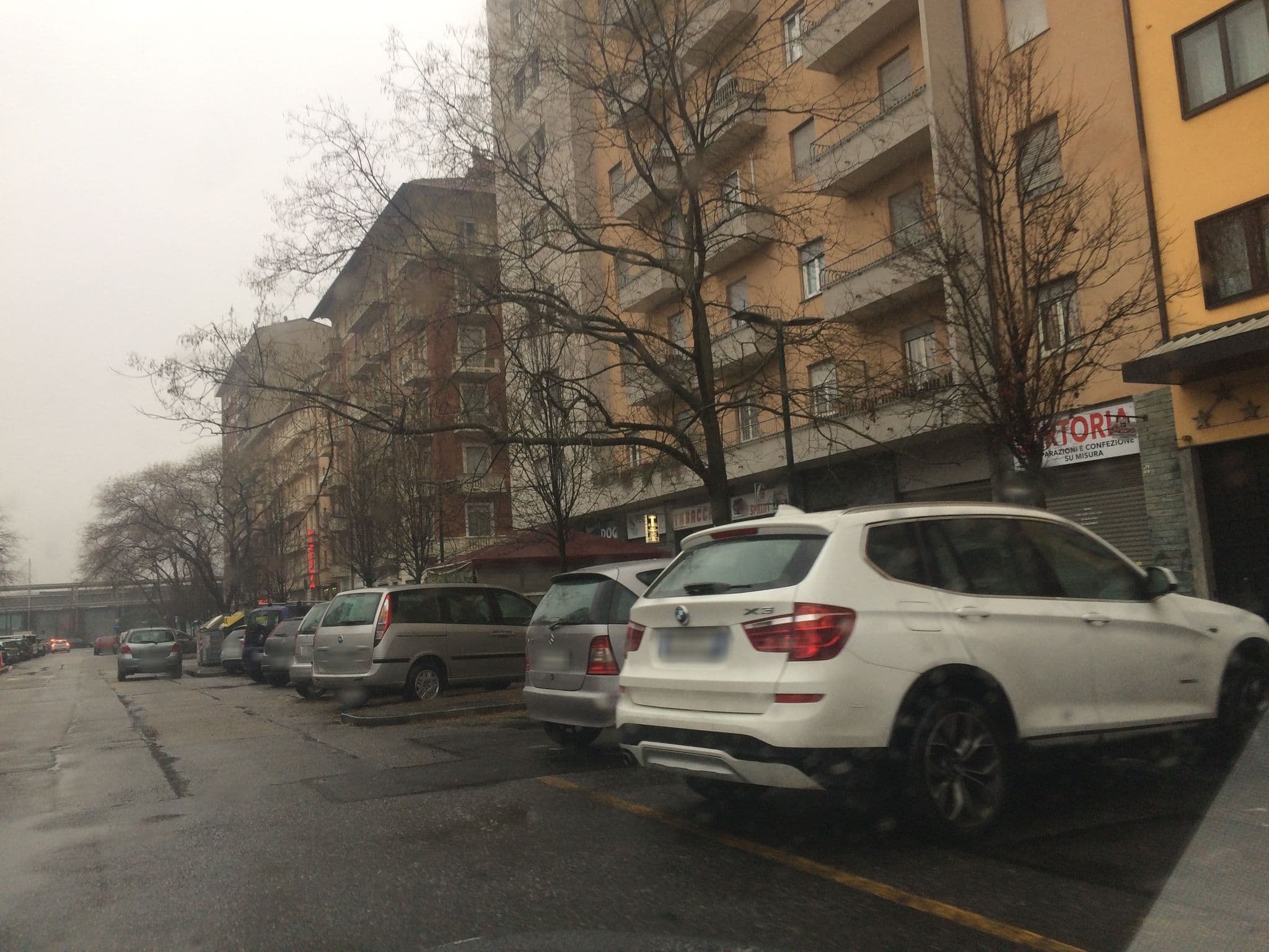 Street view near Hotel Astor, Lingotto — © giorgia29 (CC BY-SA · Mapillary)