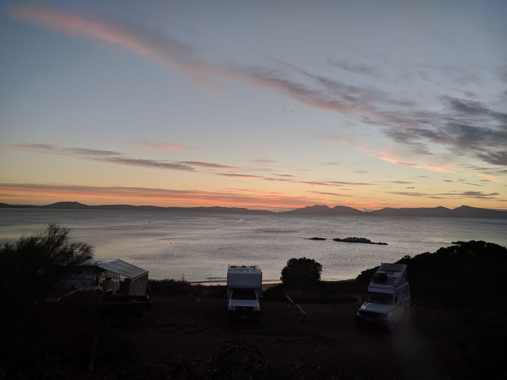 Street view near Swansea Beach Chalets, Sorell — © janvanbekkum (CC BY-SA · Mapillary)