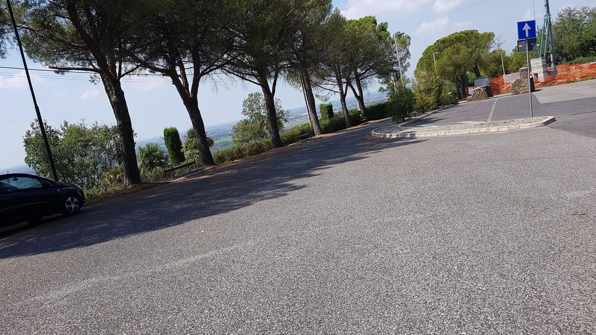 Street view near Area Attrezzata Camper Cormons, Cormons — © igorzo (CC BY-SA · Mapillary)