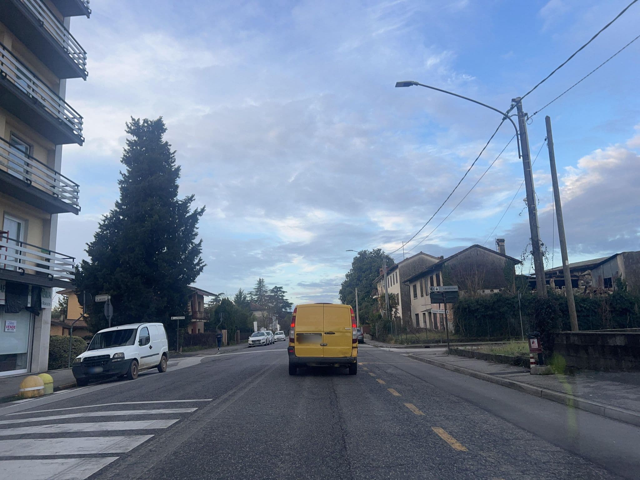 Street view near Area di Sosta Camper Gradisca d’Isonzo, Gradisca d'Isonzo — © igorzo (CC BY-SA · Mapillary)