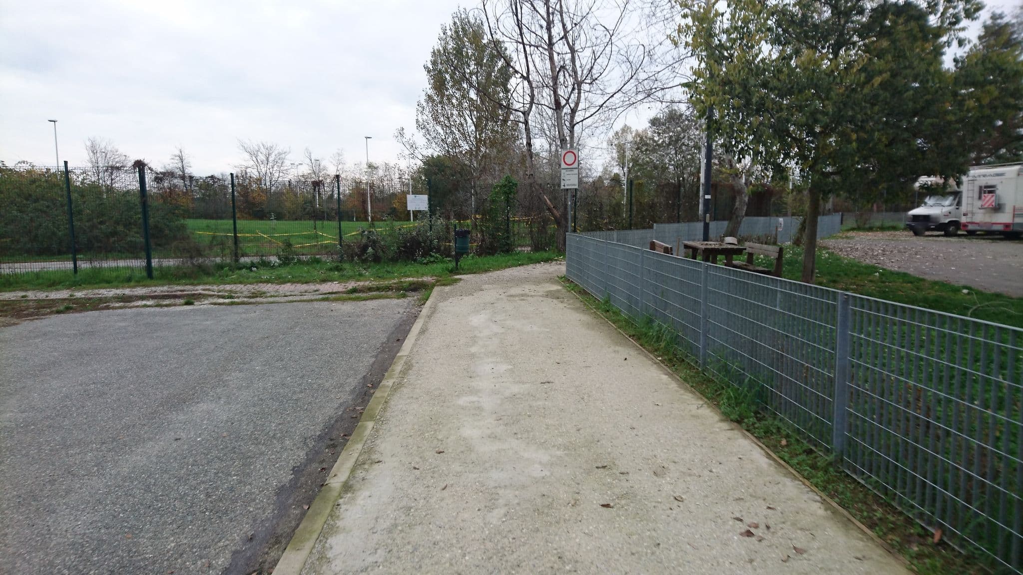 Street view near Area camper Parco Fluviale, Cuneo — © species8472 (CC BY-SA · Mapillary)