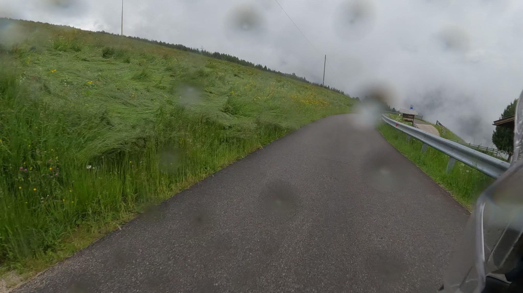 Street view near Pension Rastnerhof, Luson - Luesen — © crami (CC BY-SA · Mapillary)