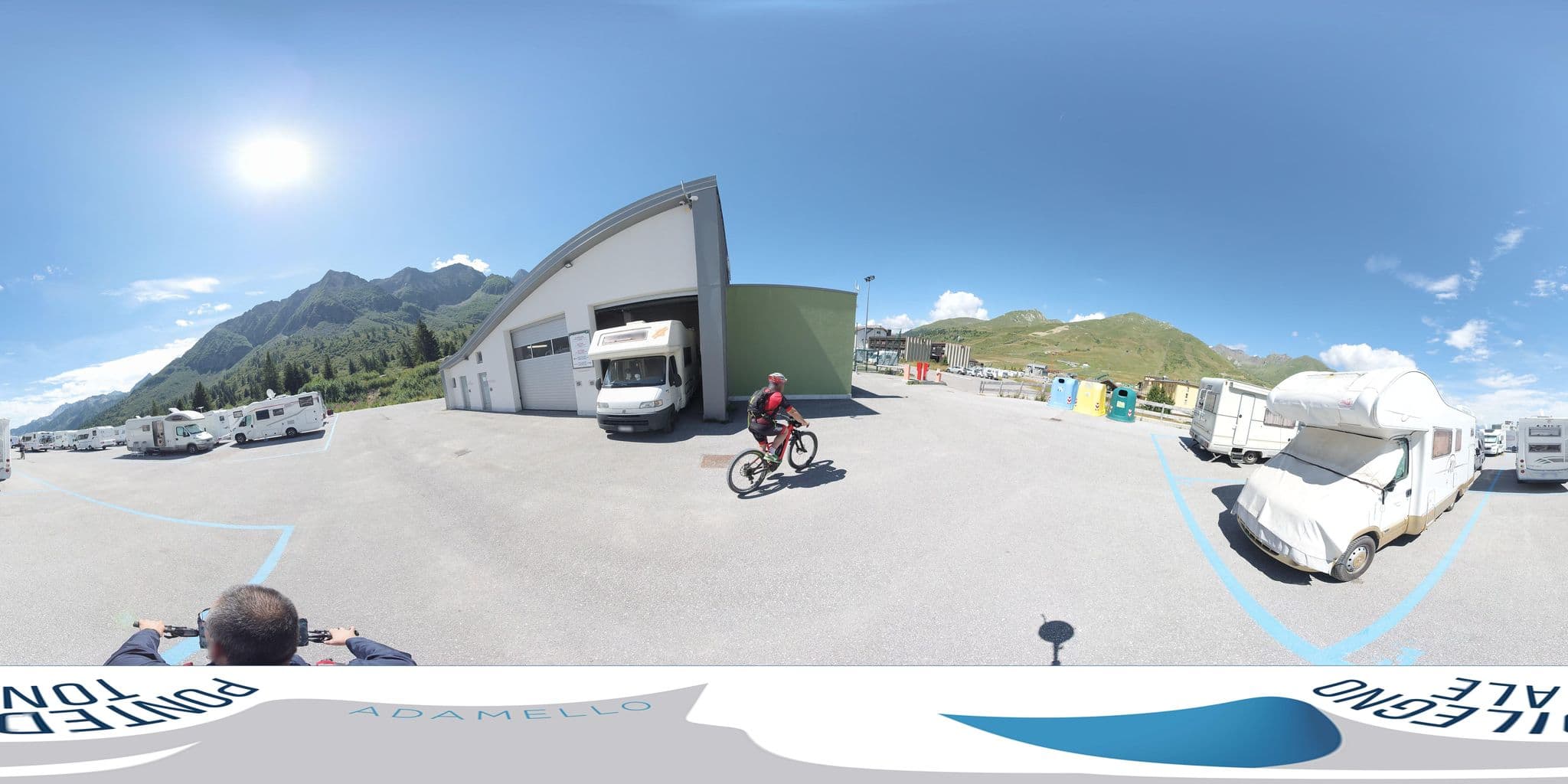 Street view near Area Camper Paradiso, Ponte di Legno — © federicodebetto (CC BY-SA · Mapillary)