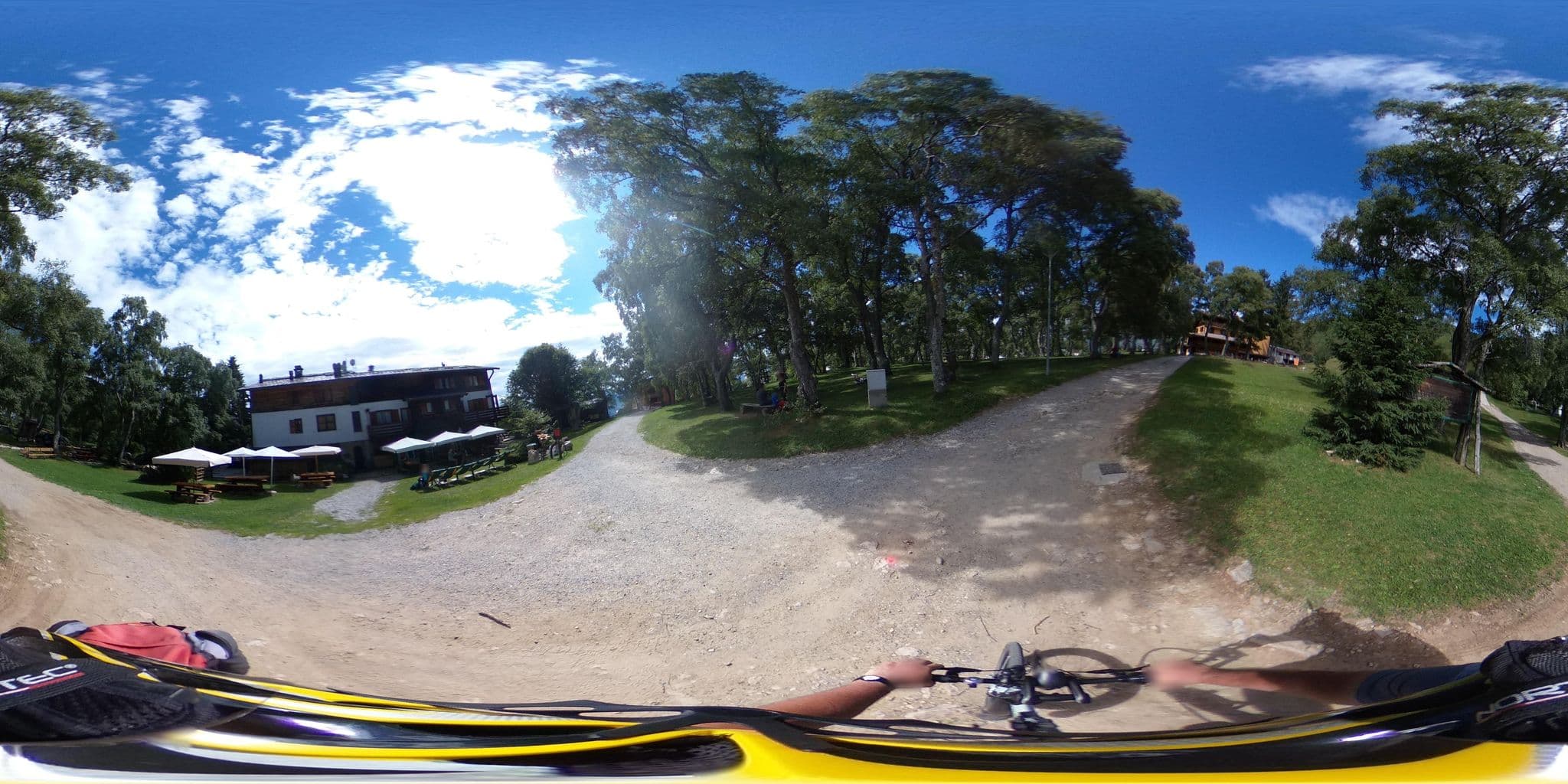 Street view near Hotel Baitok, Premana — © kaitu (CC BY-SA · Mapillary)