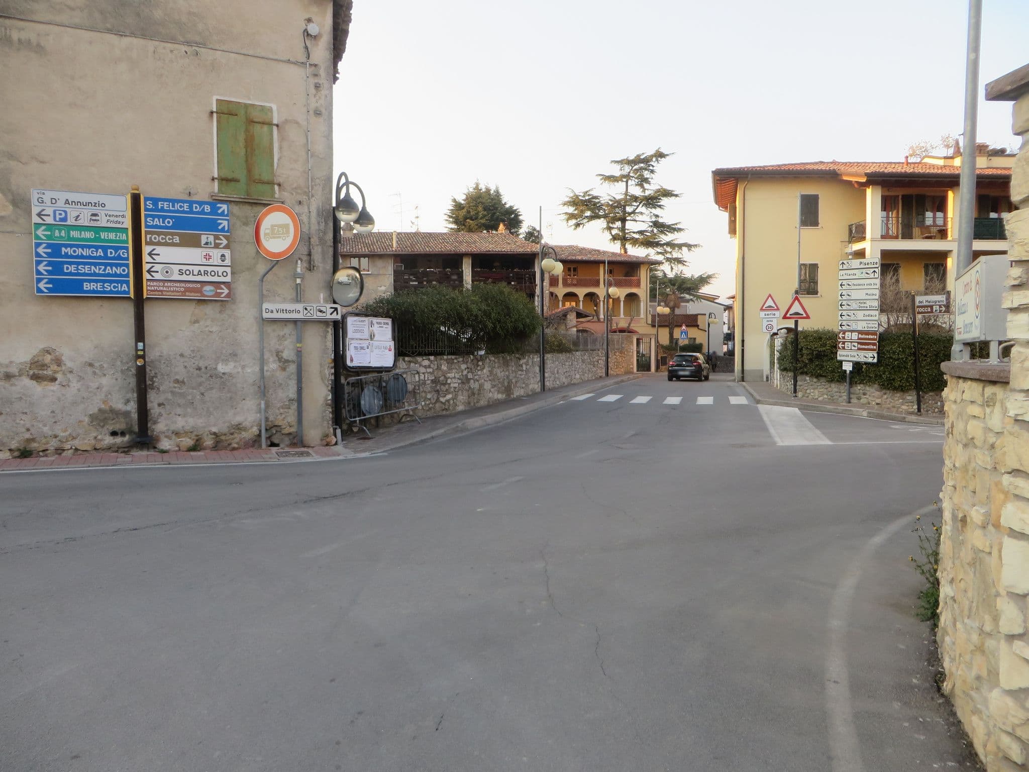 Street view near Splendid Sole, Solarolo — © lary_fede (CC BY-SA · Mapillary)