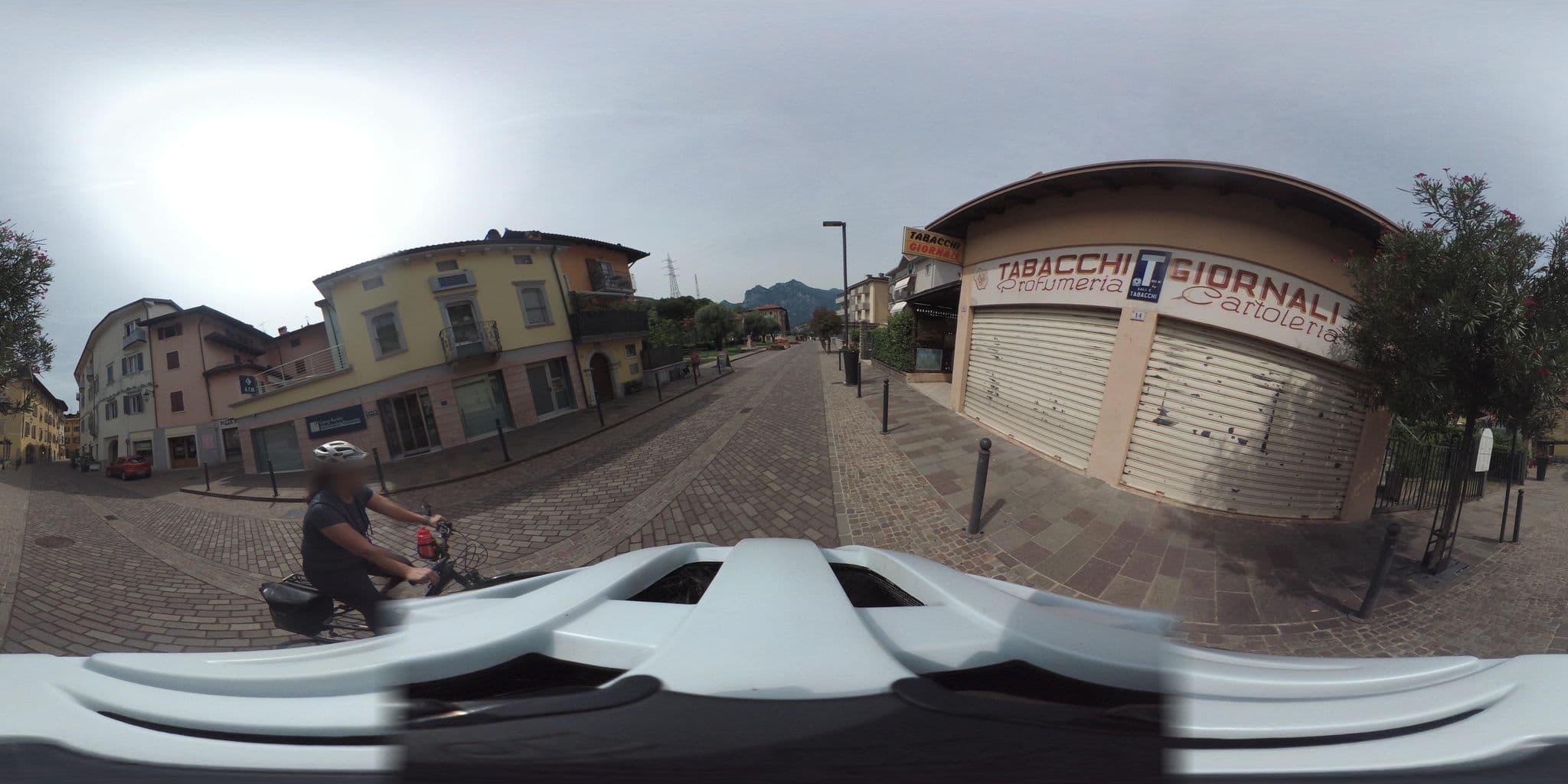 Street view near epOche Hotel Zanella, Nago-Torbole — © giubar (CC BY-SA · Mapillary)
