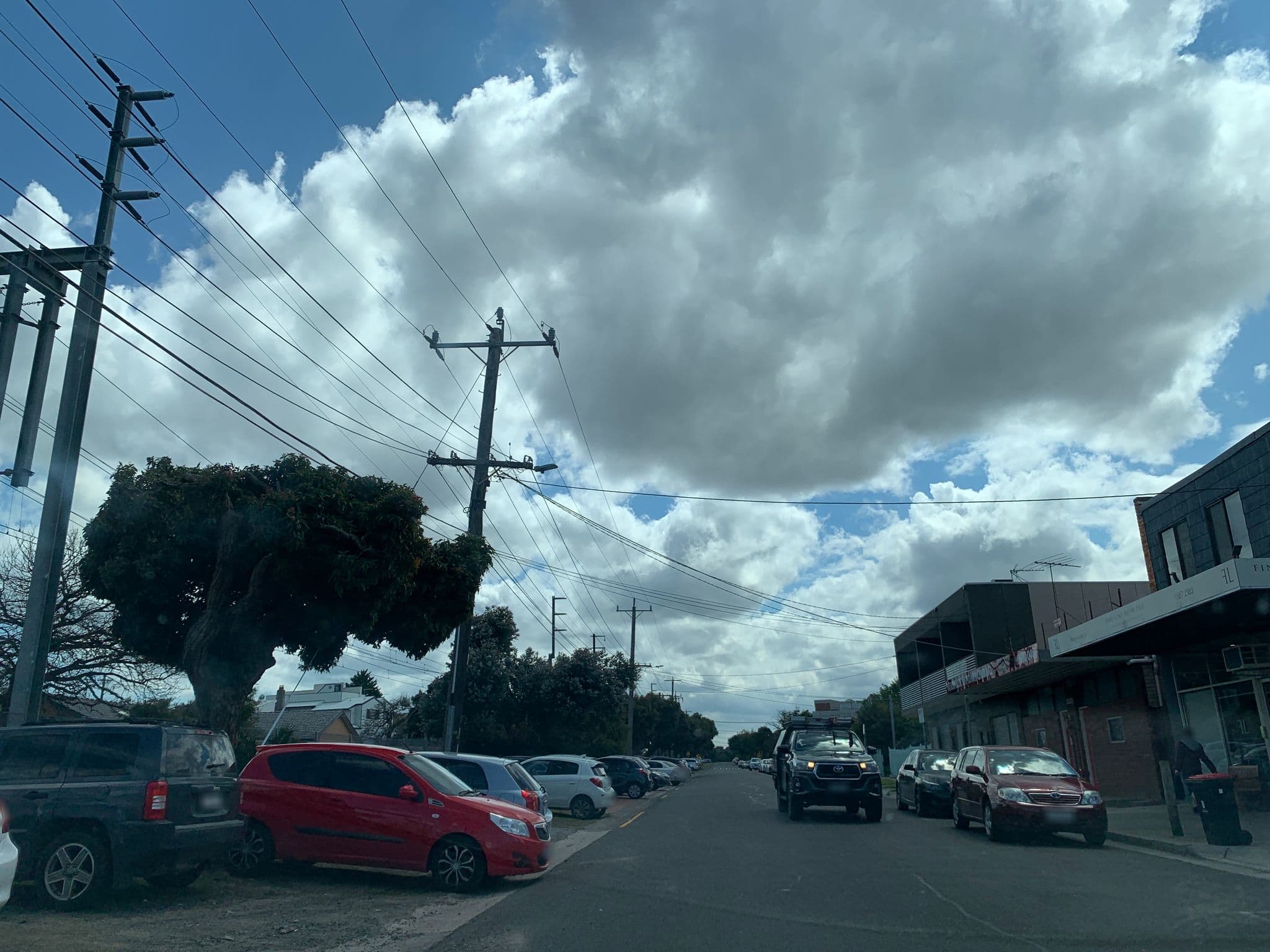Street view near Bayside Hostel, Mordialloc — © fadi1994 (CC BY-SA · Mapillary)