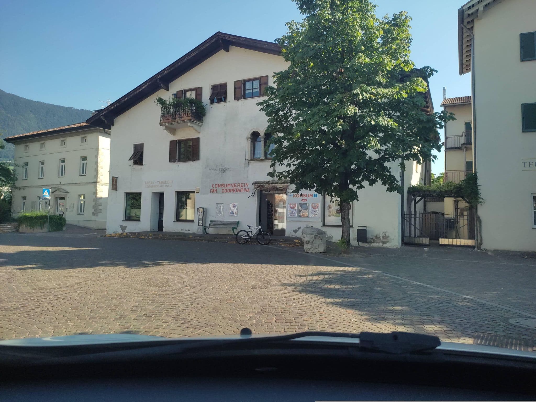 Street view near Teutschhaus, Laghetti — © mosis99 (CC BY-SA · Mapillary)