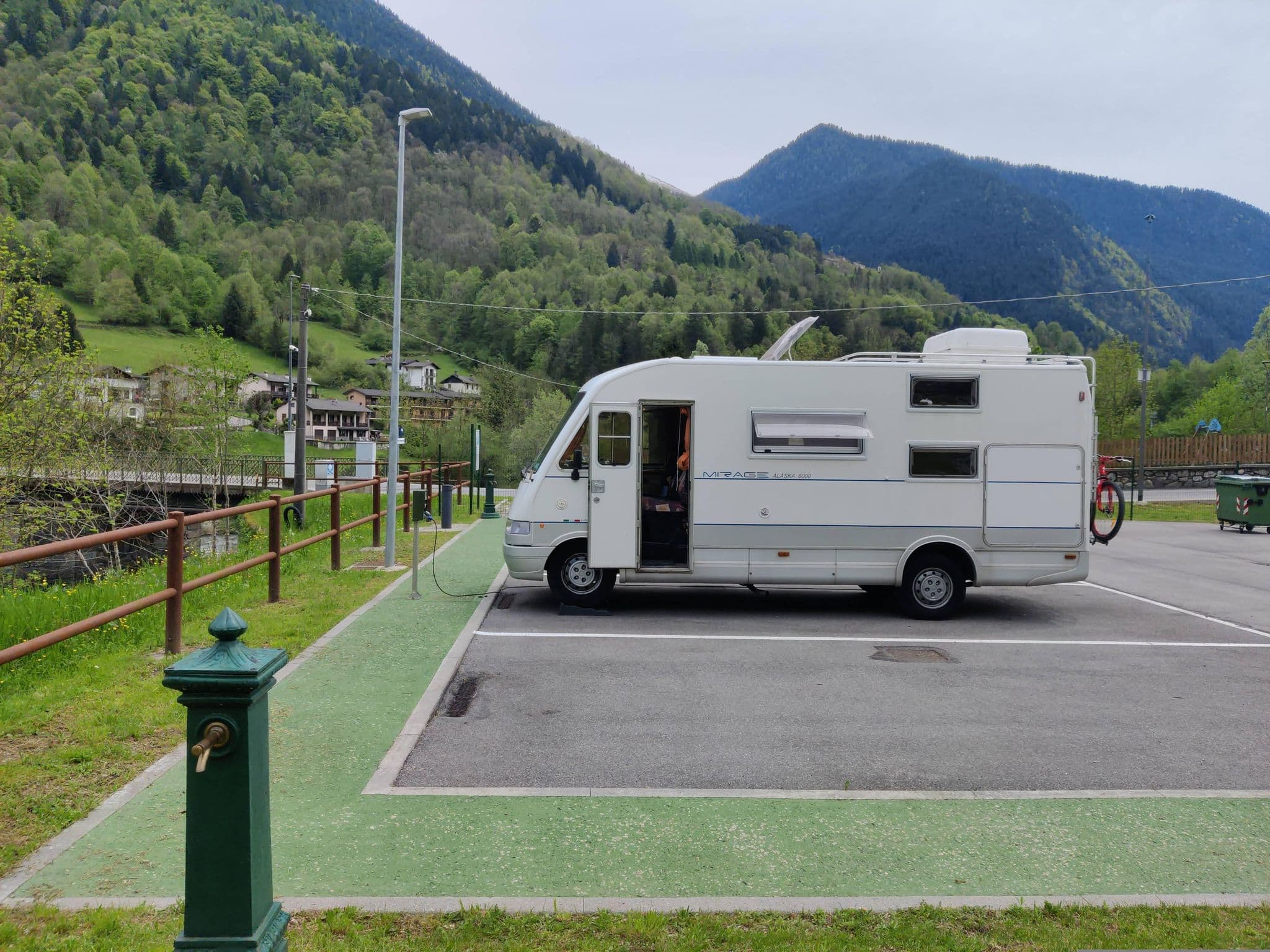 Street view near Area camper n.47, Ardesio — © Dave997 (CC BY-SA · Mapillary)