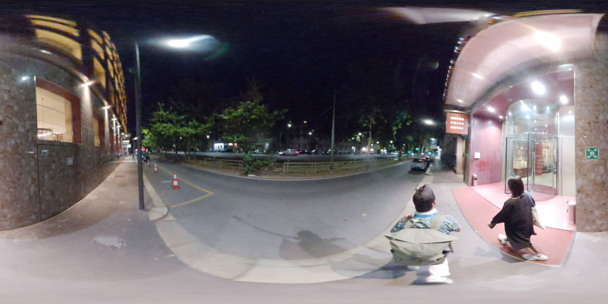 Street view near Enterprise Hotel, Quartiere Otto — © mapconcierge (CC BY-SA · Mapillary)