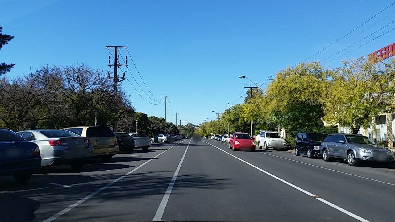 Street view near Regal Park Motel, North Adelaide — © didz (CC BY-SA · Mapillary)