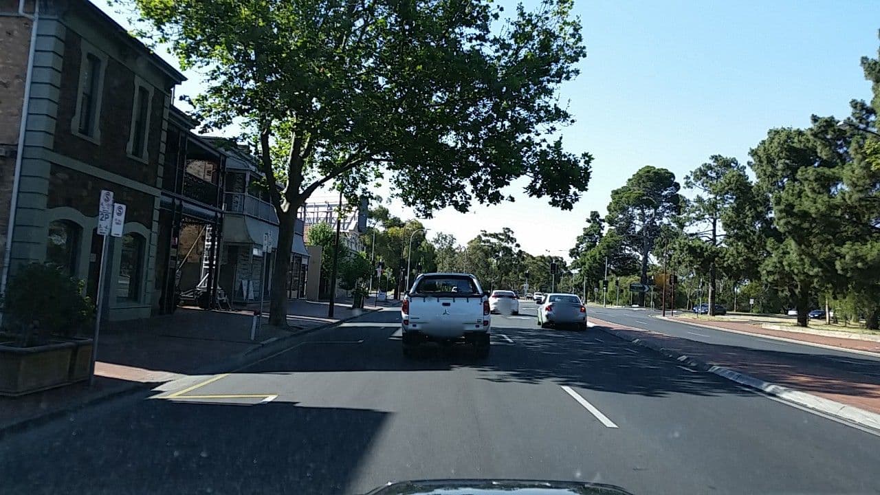 Street view near O'Connell Inn, North Adelaide — © didz (CC BY-SA · Mapillary)
