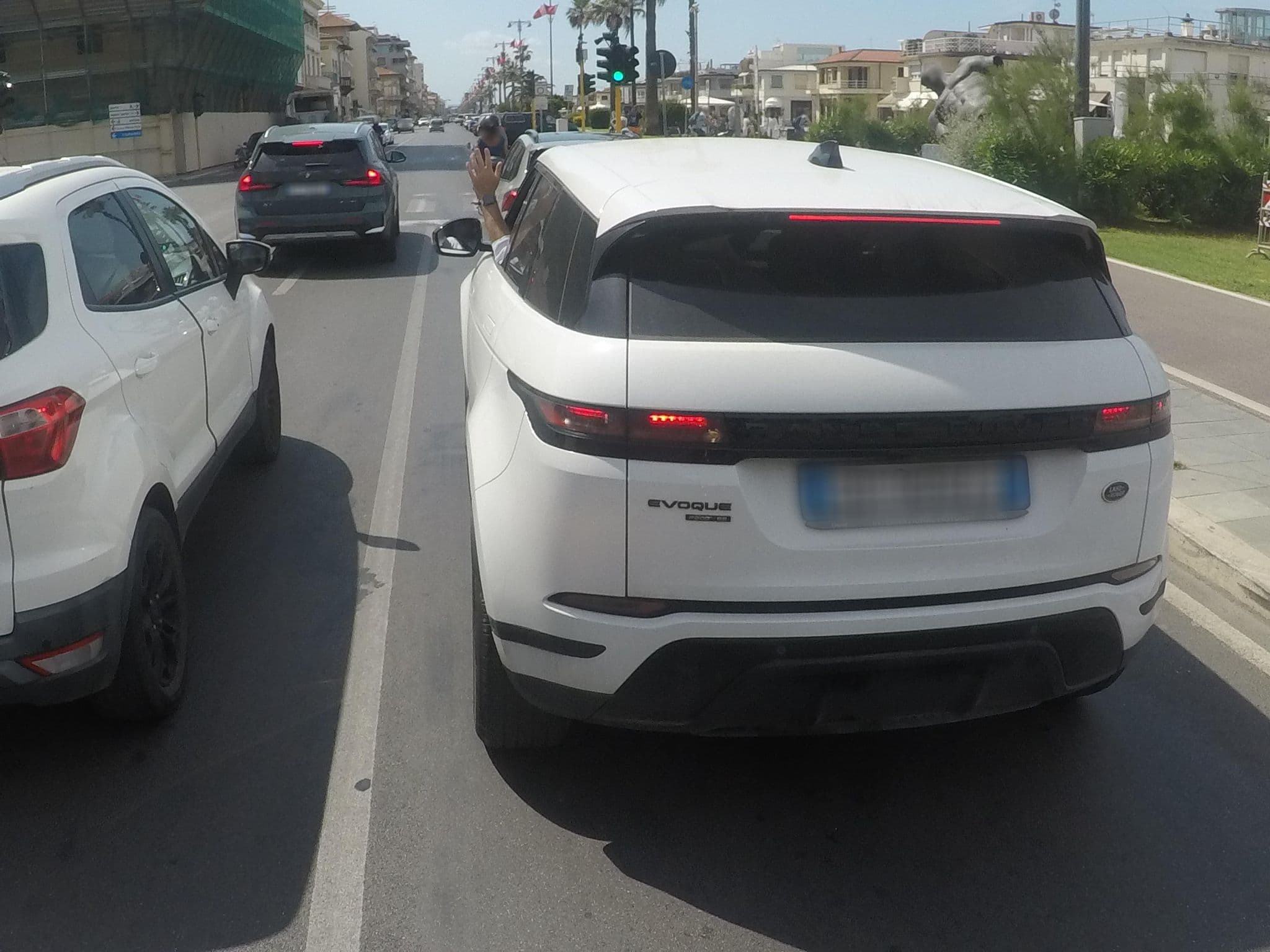 Street view near Principe di Piemonte, Viareggio — © cxc (CC BY-SA · Mapillary)