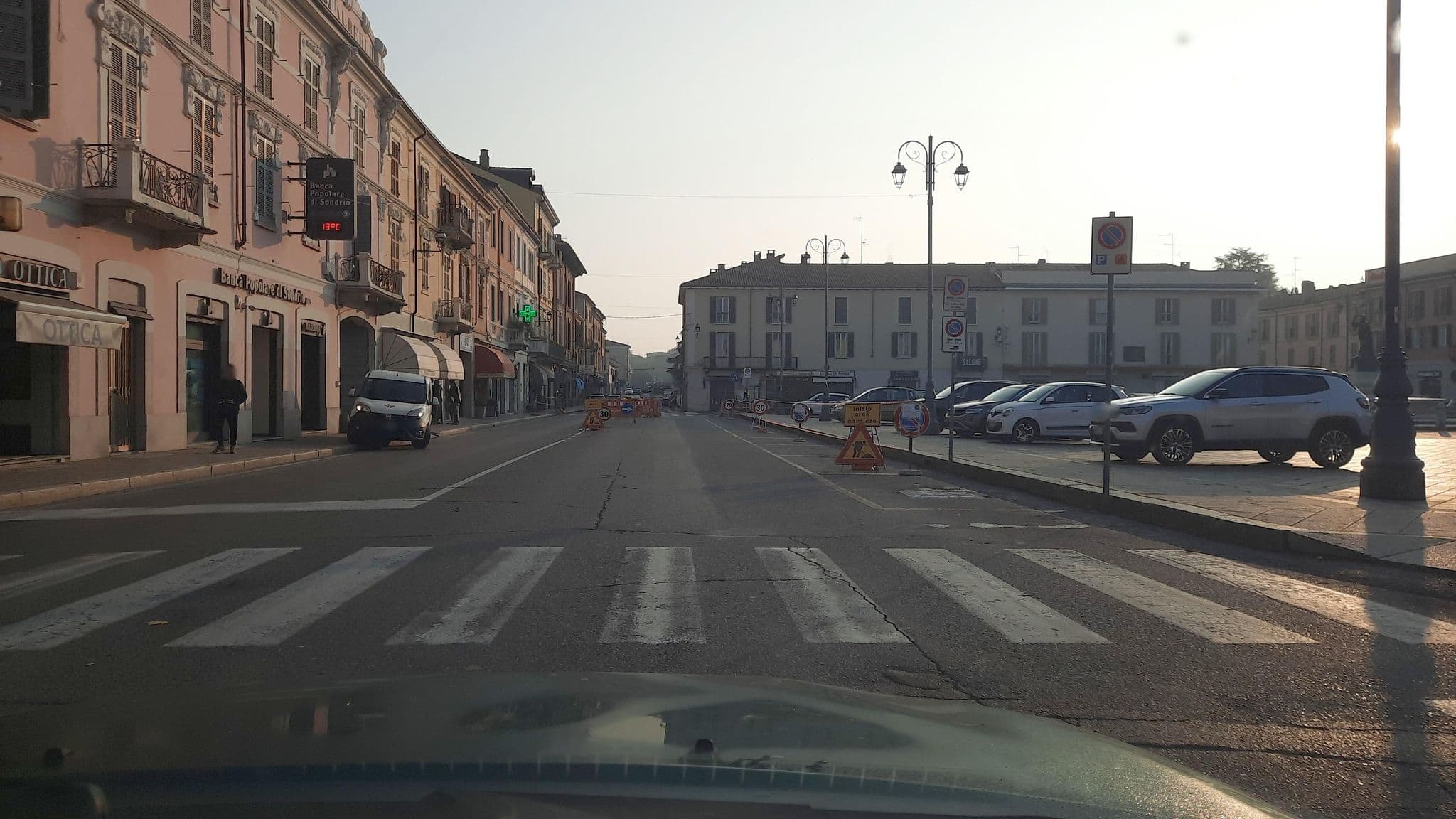 Street view near Albergo Cavour, Casteggio — © wegavision (CC BY-SA · Mapillary)
