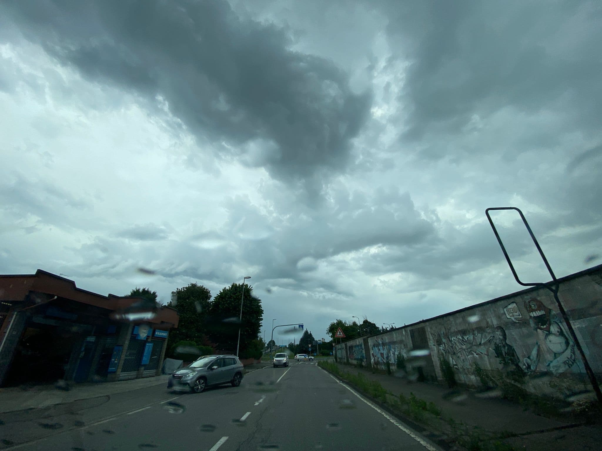 Street view near B & B Villa Lodigiana, Brugherio — © adirricor (CC BY-SA · Mapillary)
