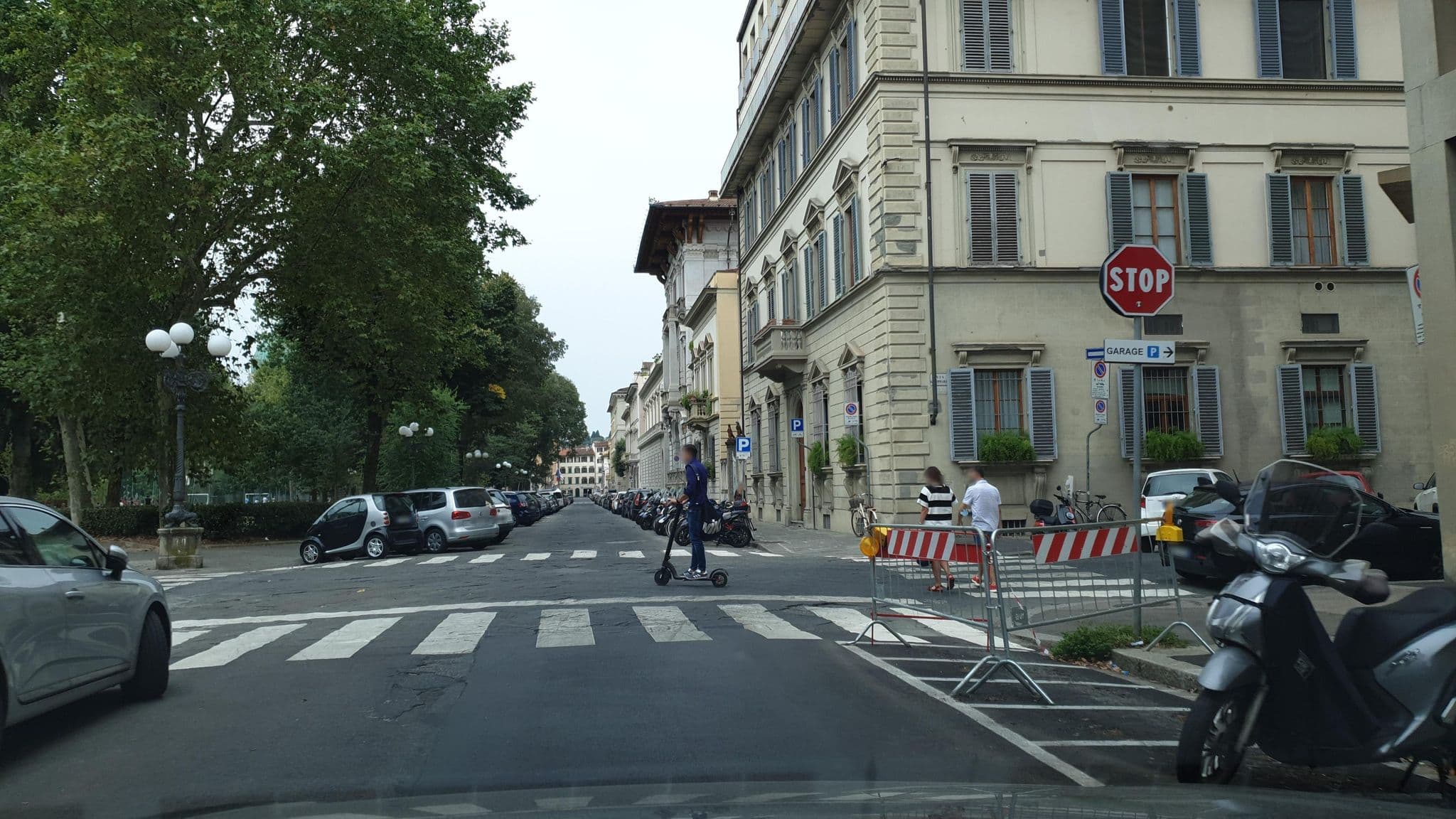 Street view near Regency, Campo di Marte — © jopparn (CC BY-SA · Mapillary)