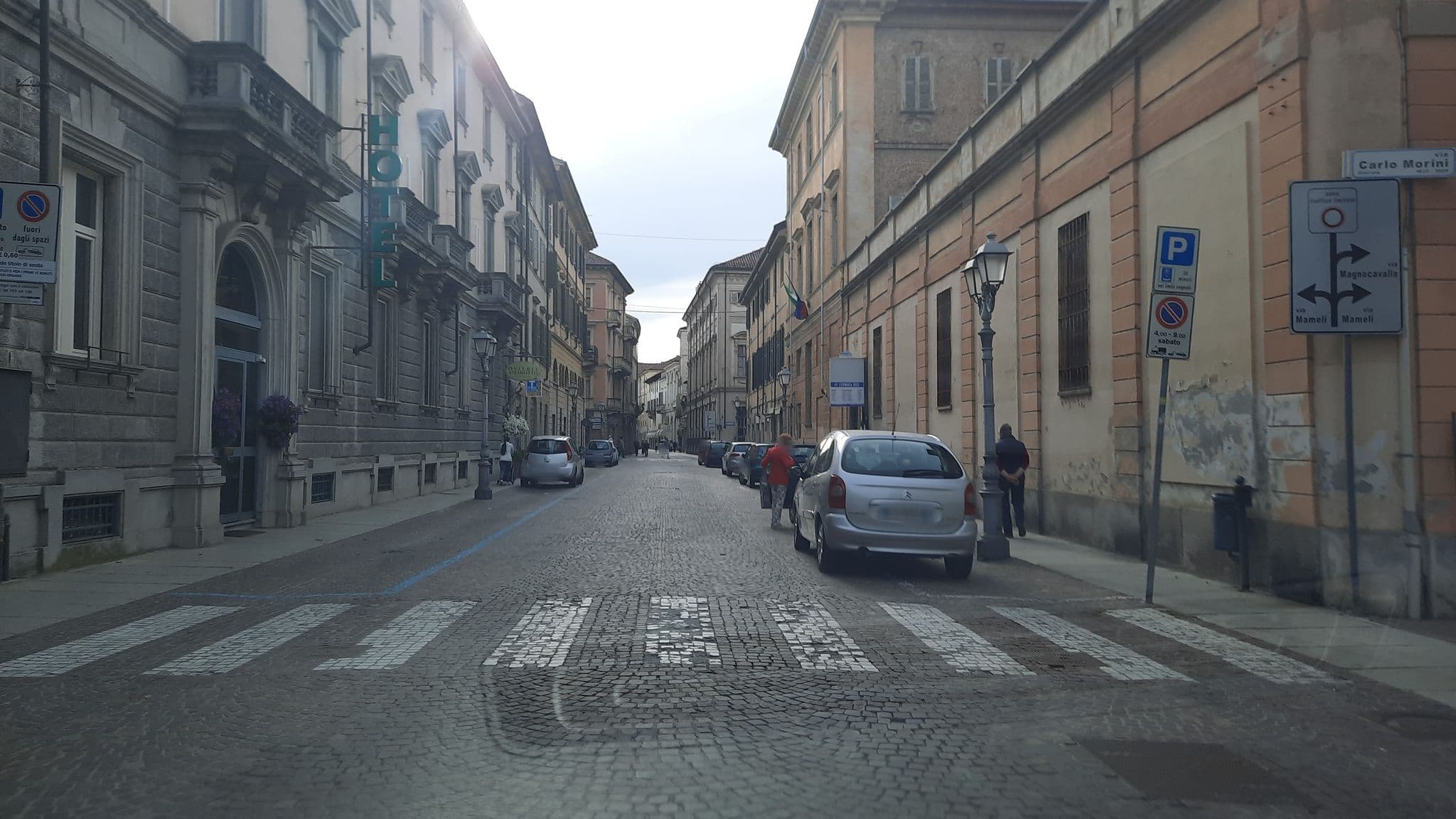 Street view near Hotel Principe, Casale Monferrato — © musuruan (CC BY-SA · Mapillary)