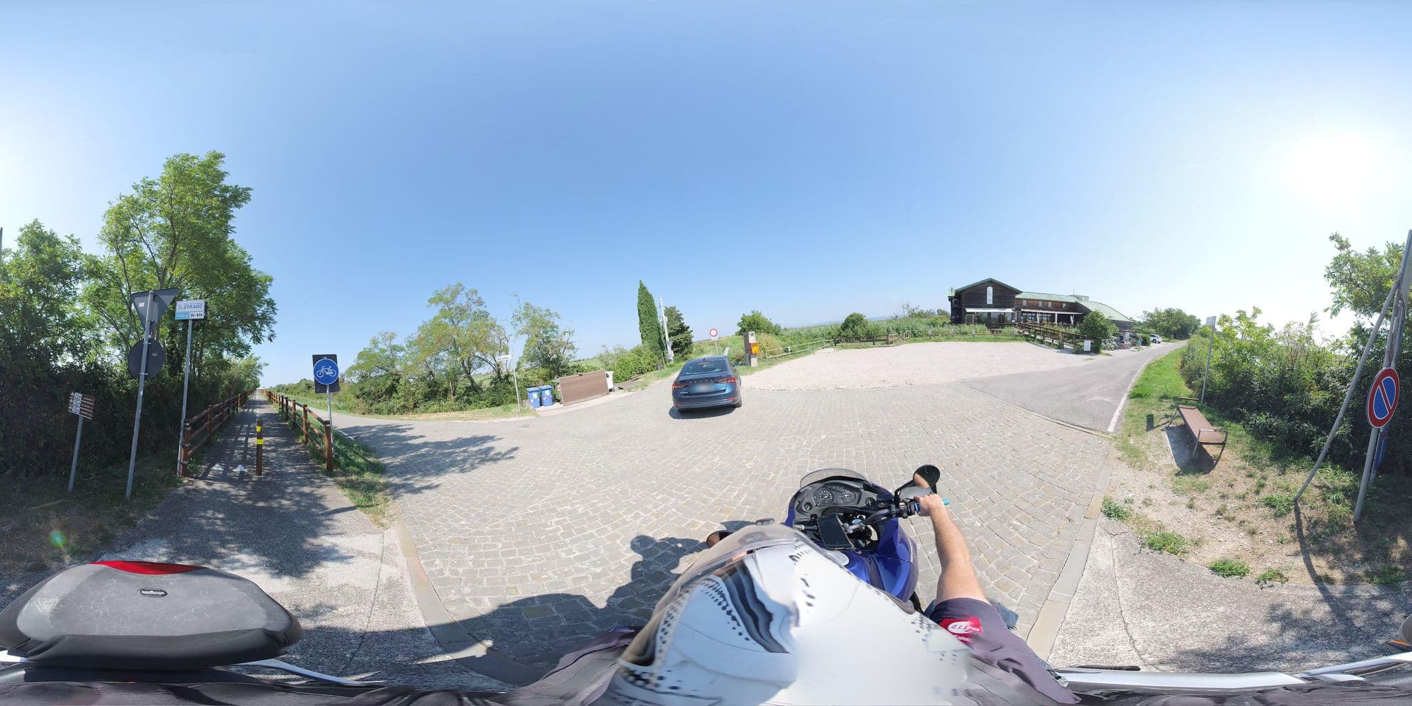 Street view near Caneo Bar Albergo Ristorante, Duino — © Protezione_Civile_FVG_Rilievi (CC BY-SA · Mapillary)