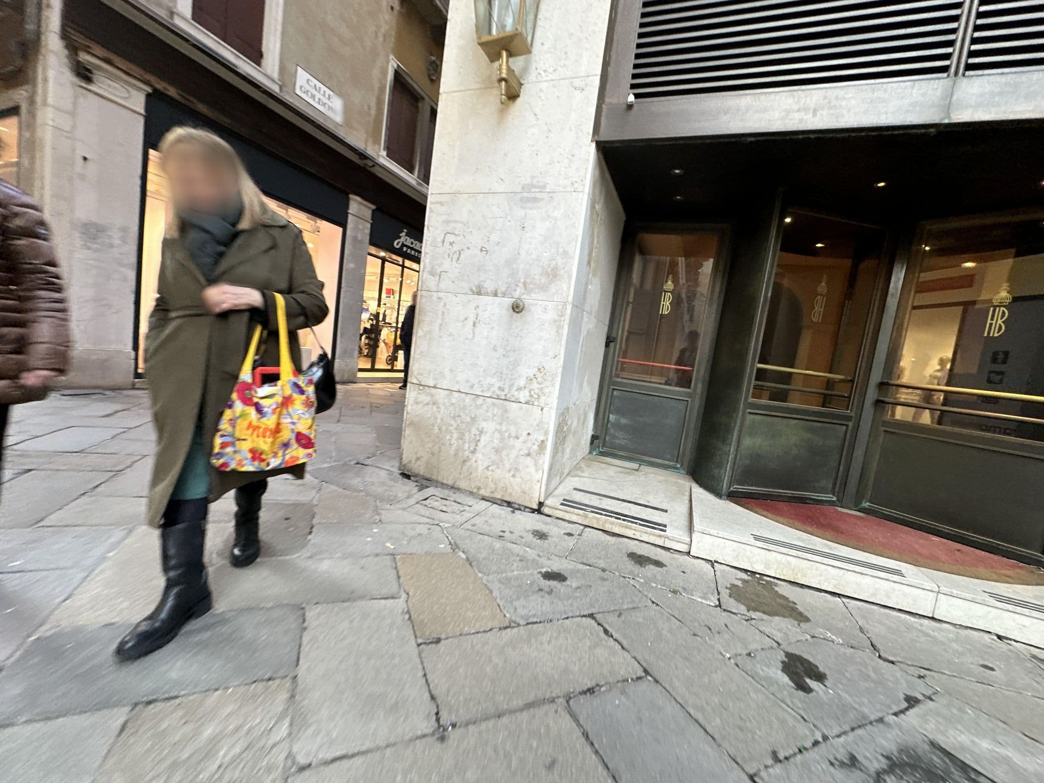 Street view near Hotel Bonvecchiati, Venice