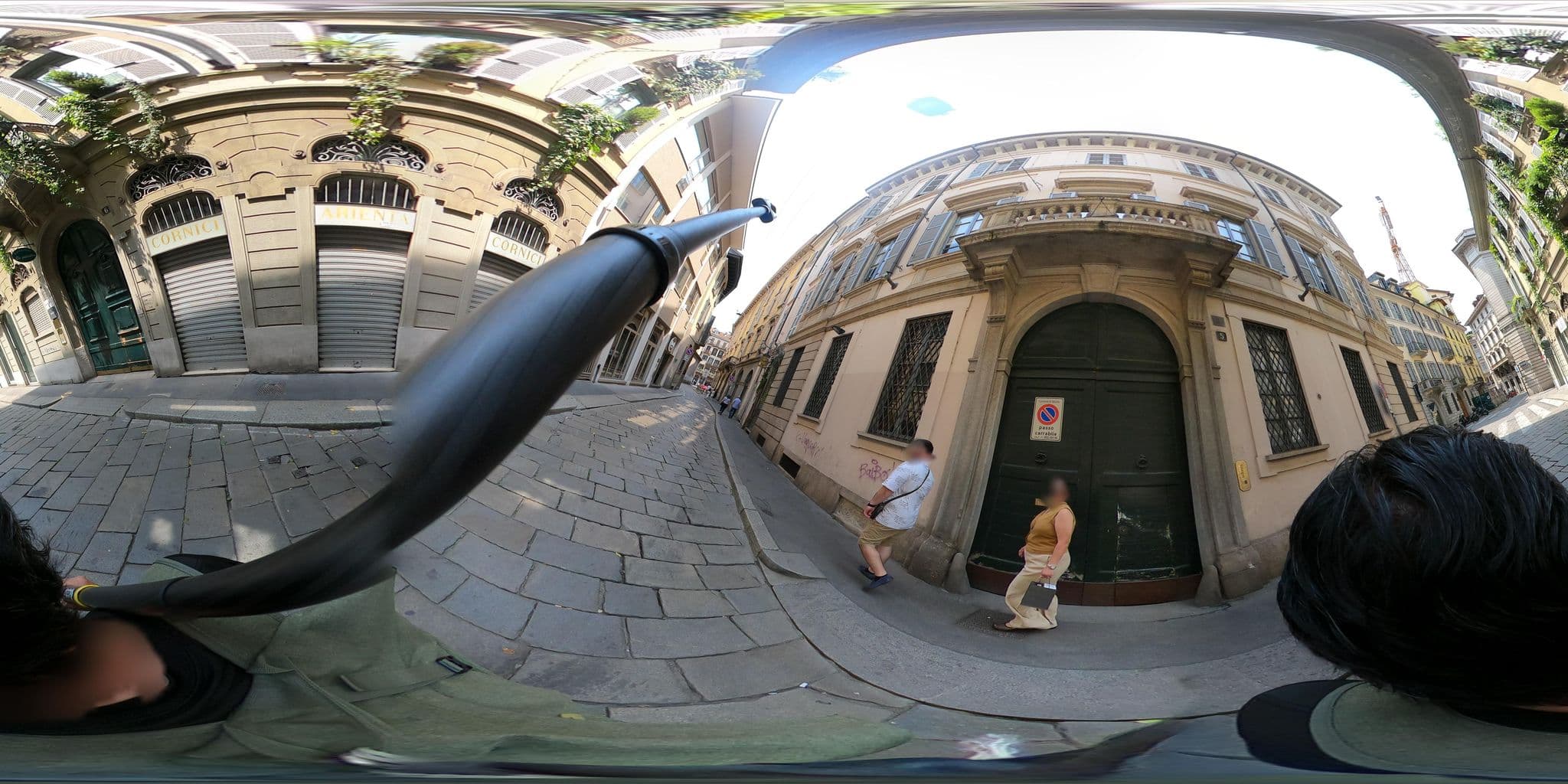 Street view near Antica Locanda dei Mercanti, Milan