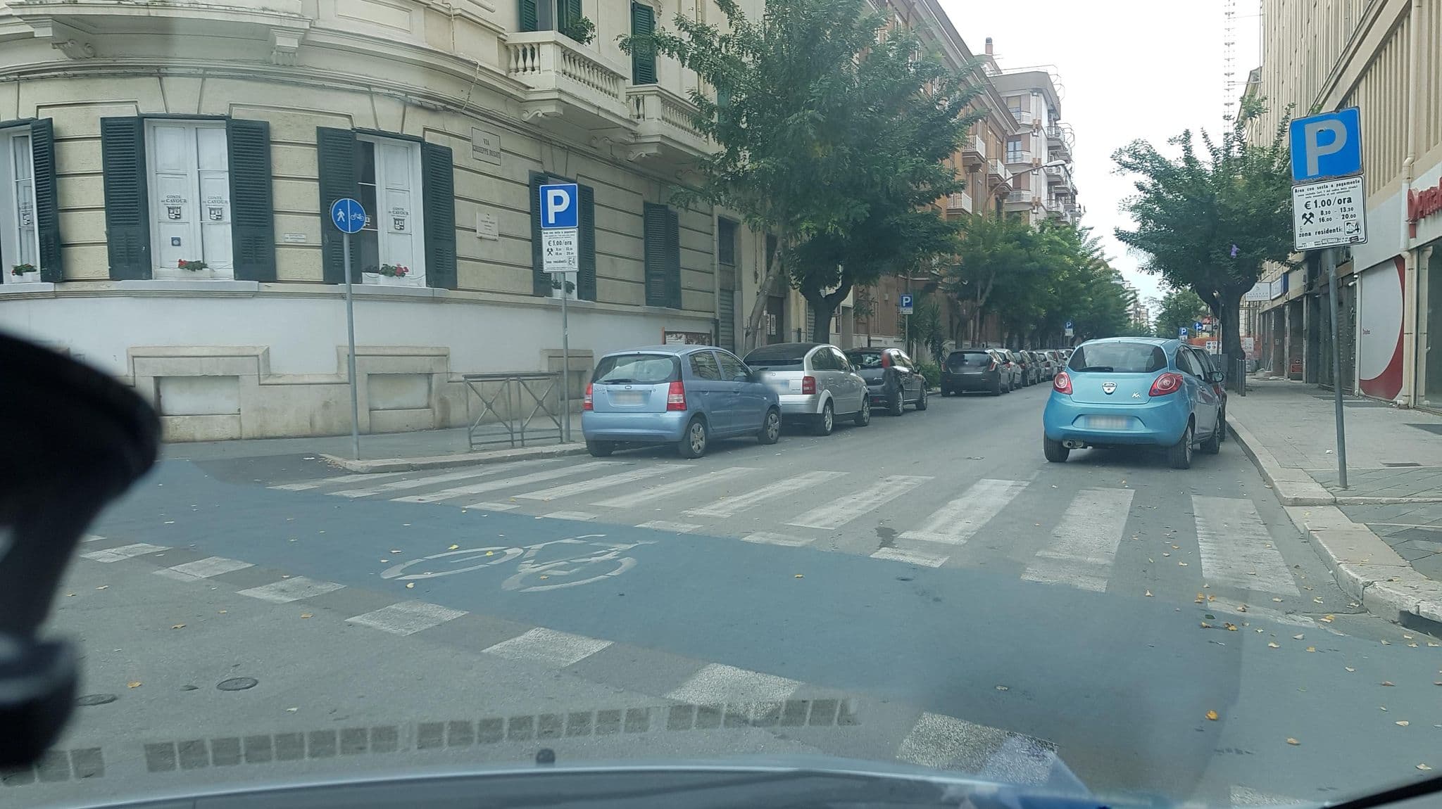 Street view near B&B Conte di Cavour, Foggia — © ale_zena_it (CC BY-SA · Mapillary)