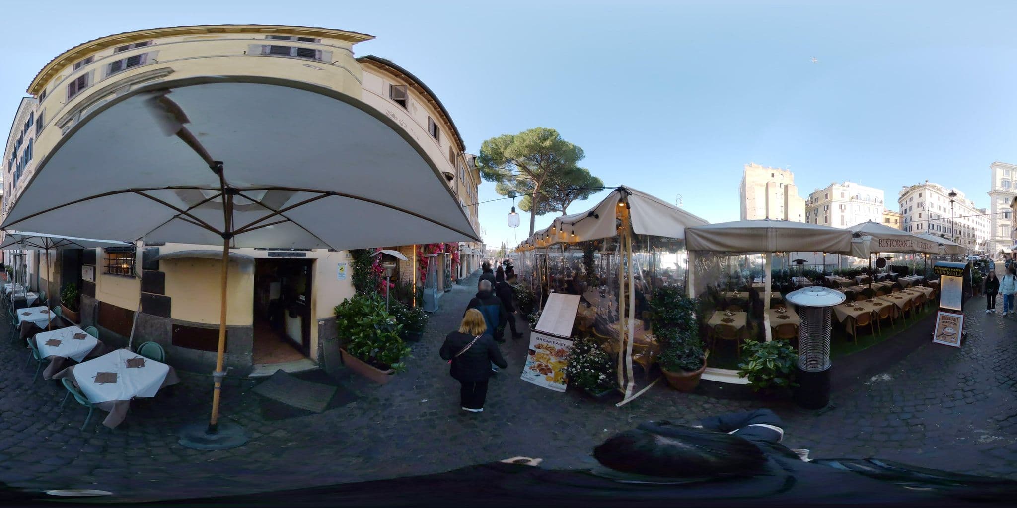 Street view near Hotel Romano, Pigna — © akiyoshiii213 (CC BY-SA · Mapillary)
