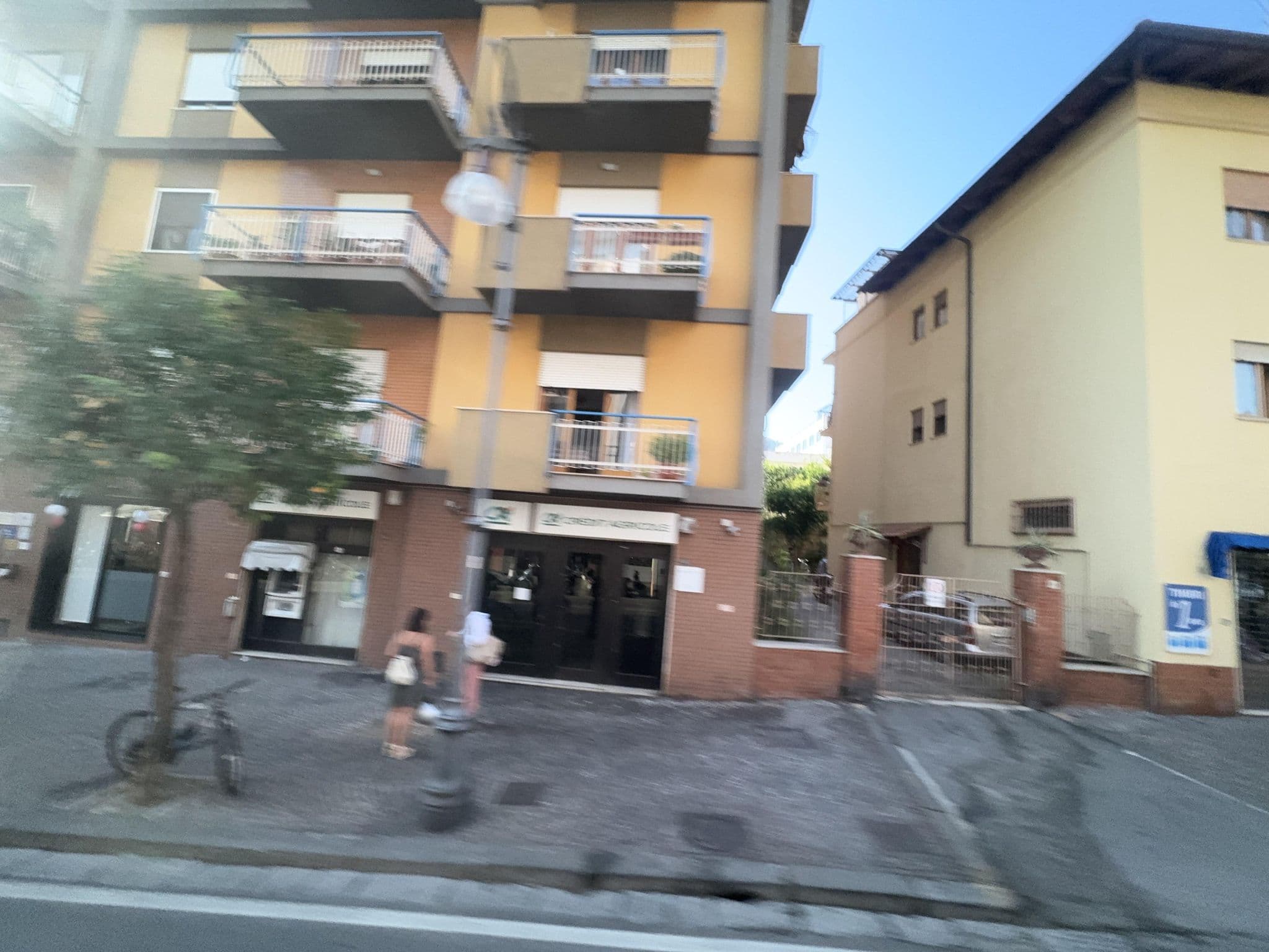 Street view near Hostel le Sirene, Sorrento — © mapconcierge (CC BY-SA · Mapillary)