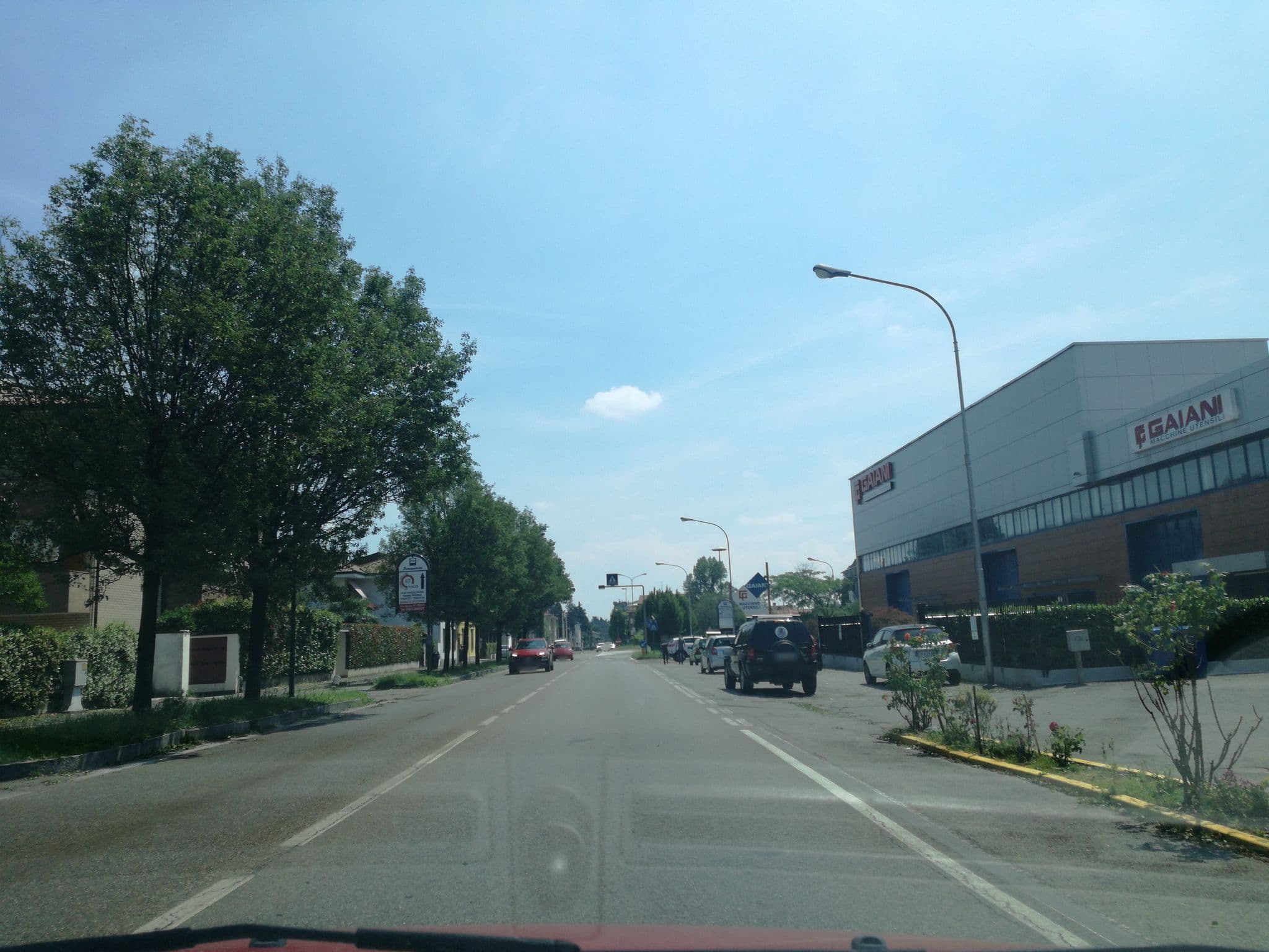 Street view near Hotel Amalfi, Desio — © aury88 (CC BY-SA · Mapillary)