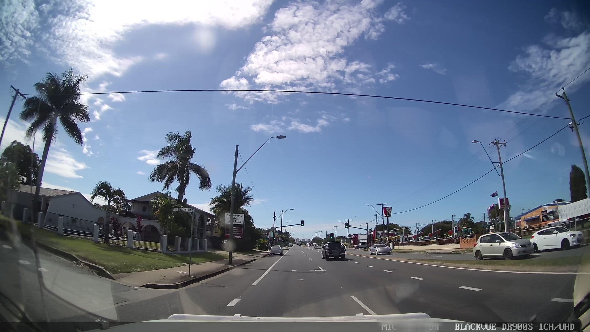 Street view near Casa Nostra Motel Mackay, Mackay — © jthnz (CC BY-SA · Mapillary)