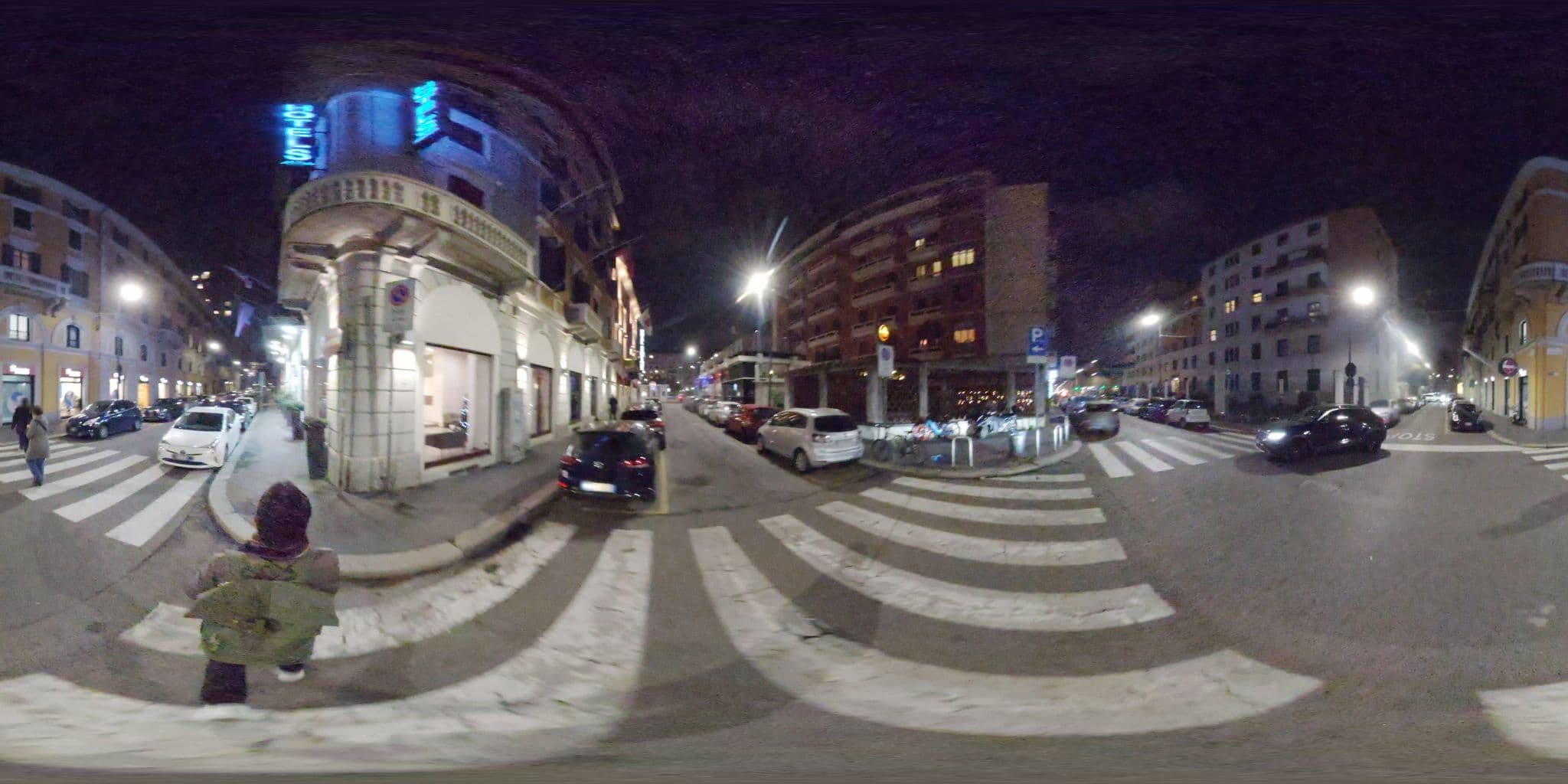 Street view near Baviera Mokinba Hotels, Brera