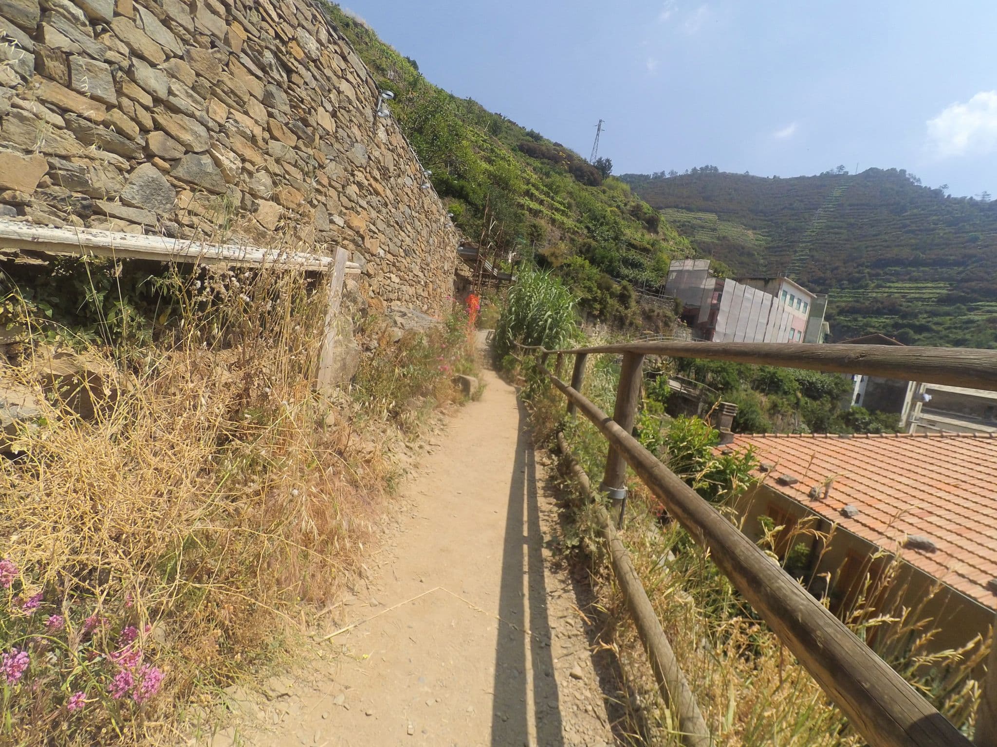 Street view near Hotel ca' d'andrean, Riomaggiore — © pkoby (CC BY-SA · Mapillary)