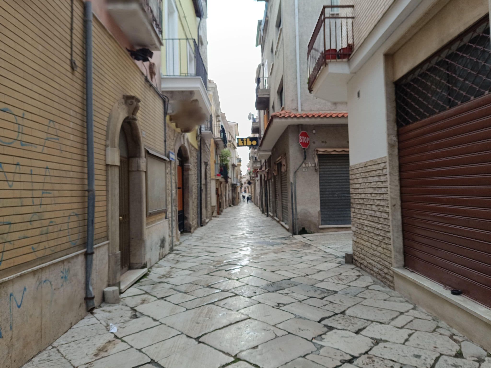 Street view near Bed and Breakfast Vico d'Ercole, Fondi — © odiug (CC BY-SA · Mapillary)