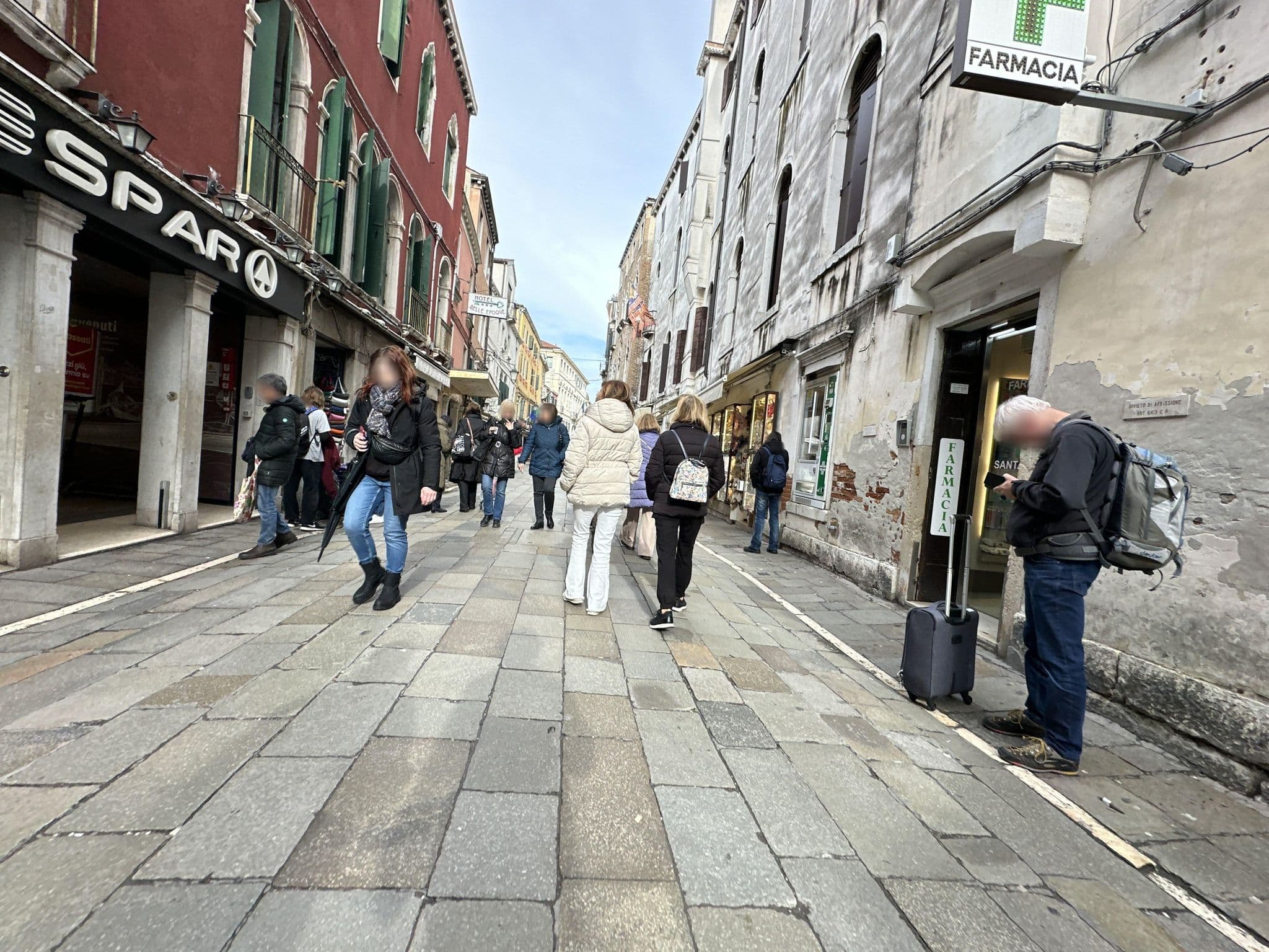 Street view near Hotel Belle Epoque, Venice