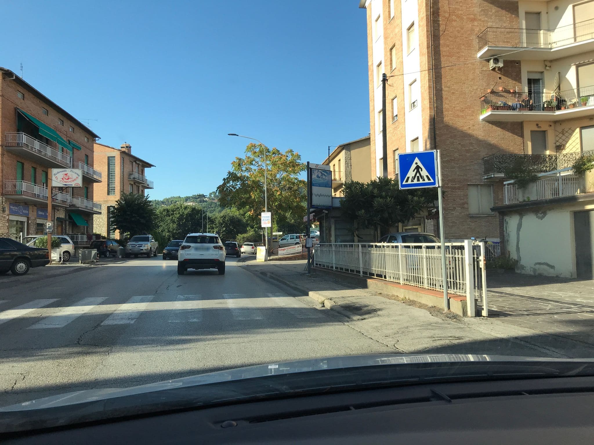 Street view near Il Cigno hotel, Lacugnano — © arcanma (CC BY-SA · Mapillary)