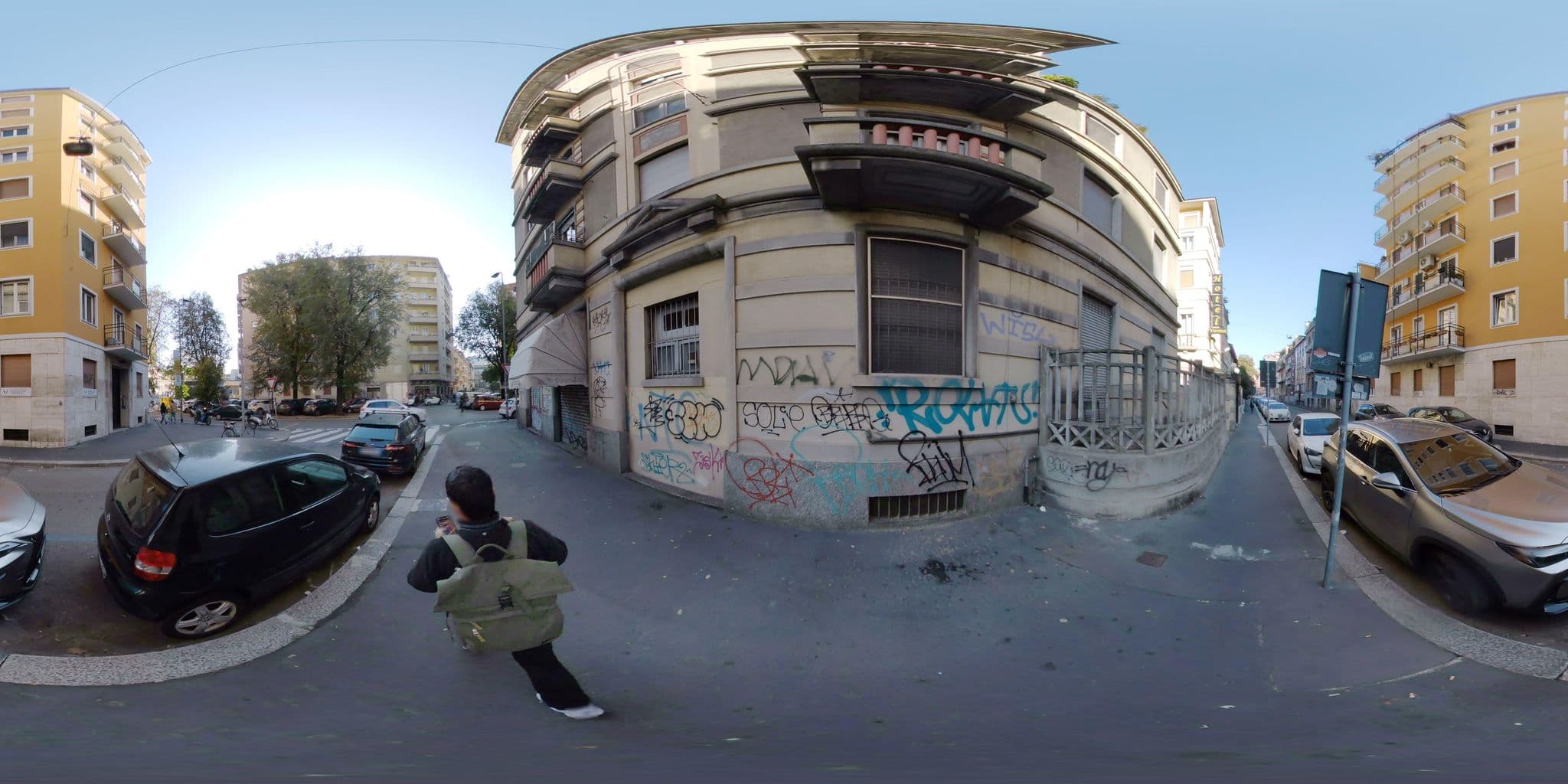 Street view near Hotel Vienna, Milano Due — © mapconcierge (CC BY-SA · Mapillary)