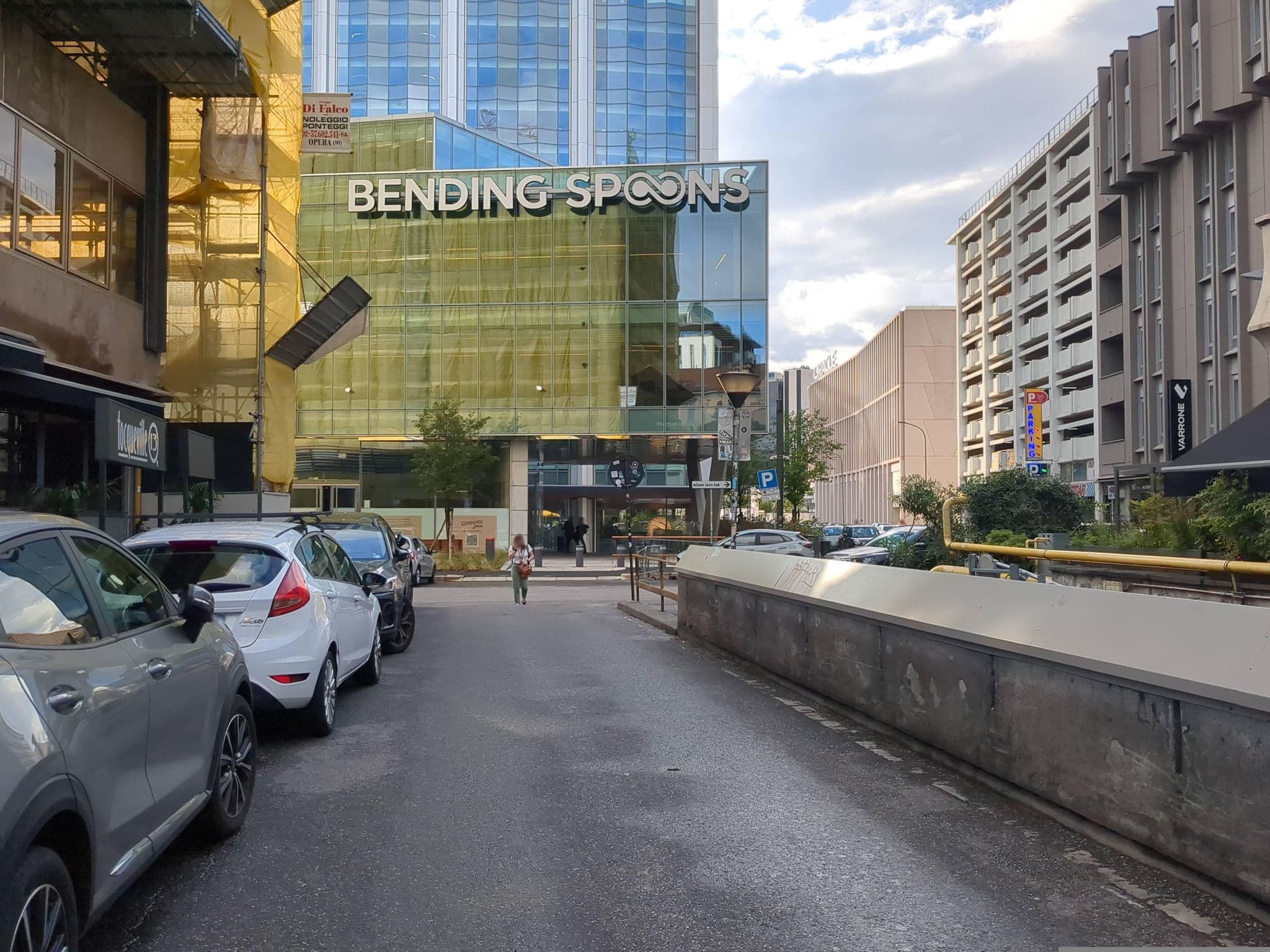 Street view near Tocq Hotel Milano, Chinatown — © jacopofar (CC BY-SA · Mapillary)