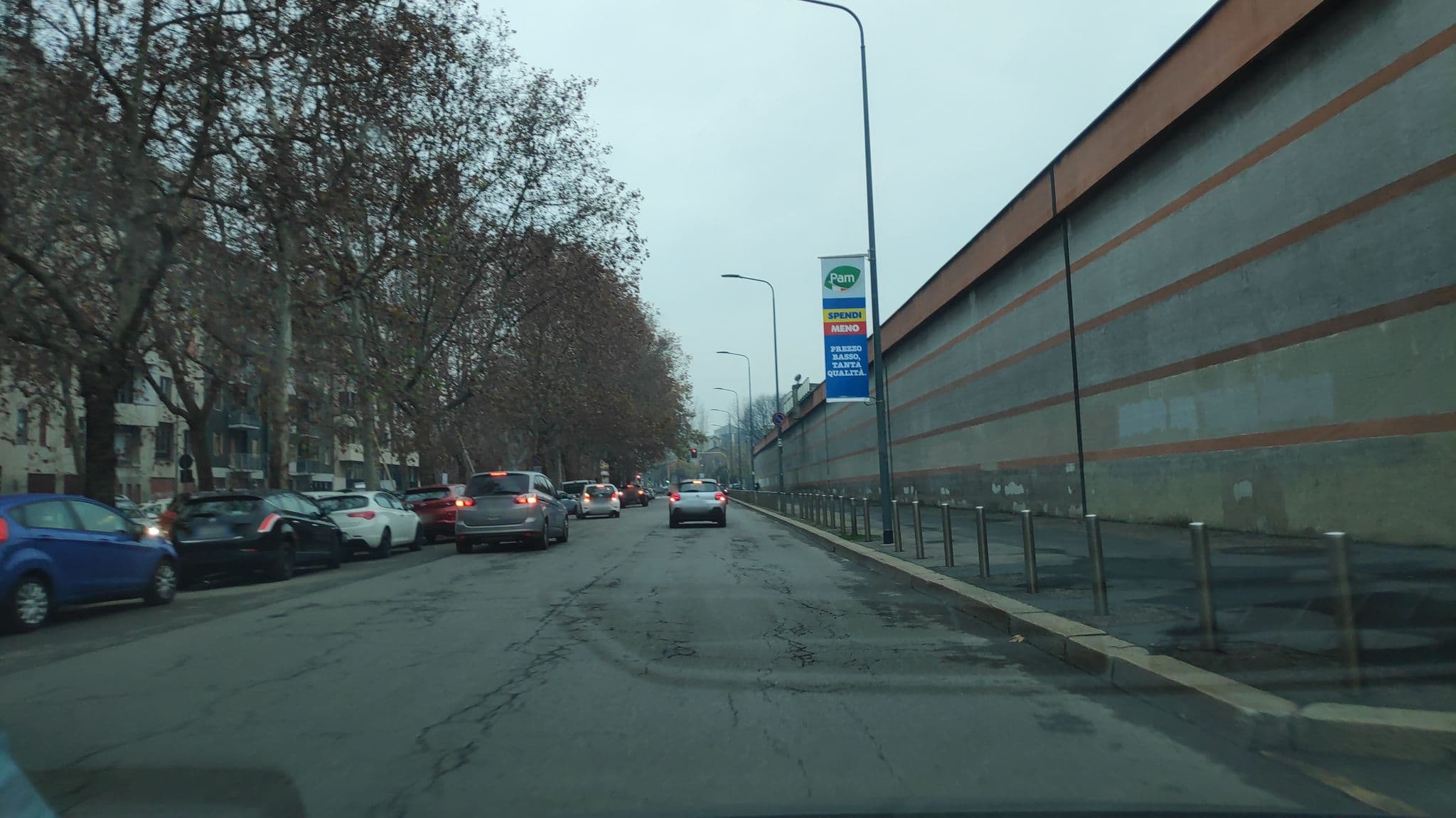 Street view near Hotel Sant'Ambroeus, Milan — © marcuscalabresus (CC BY-SA · Mapillary)