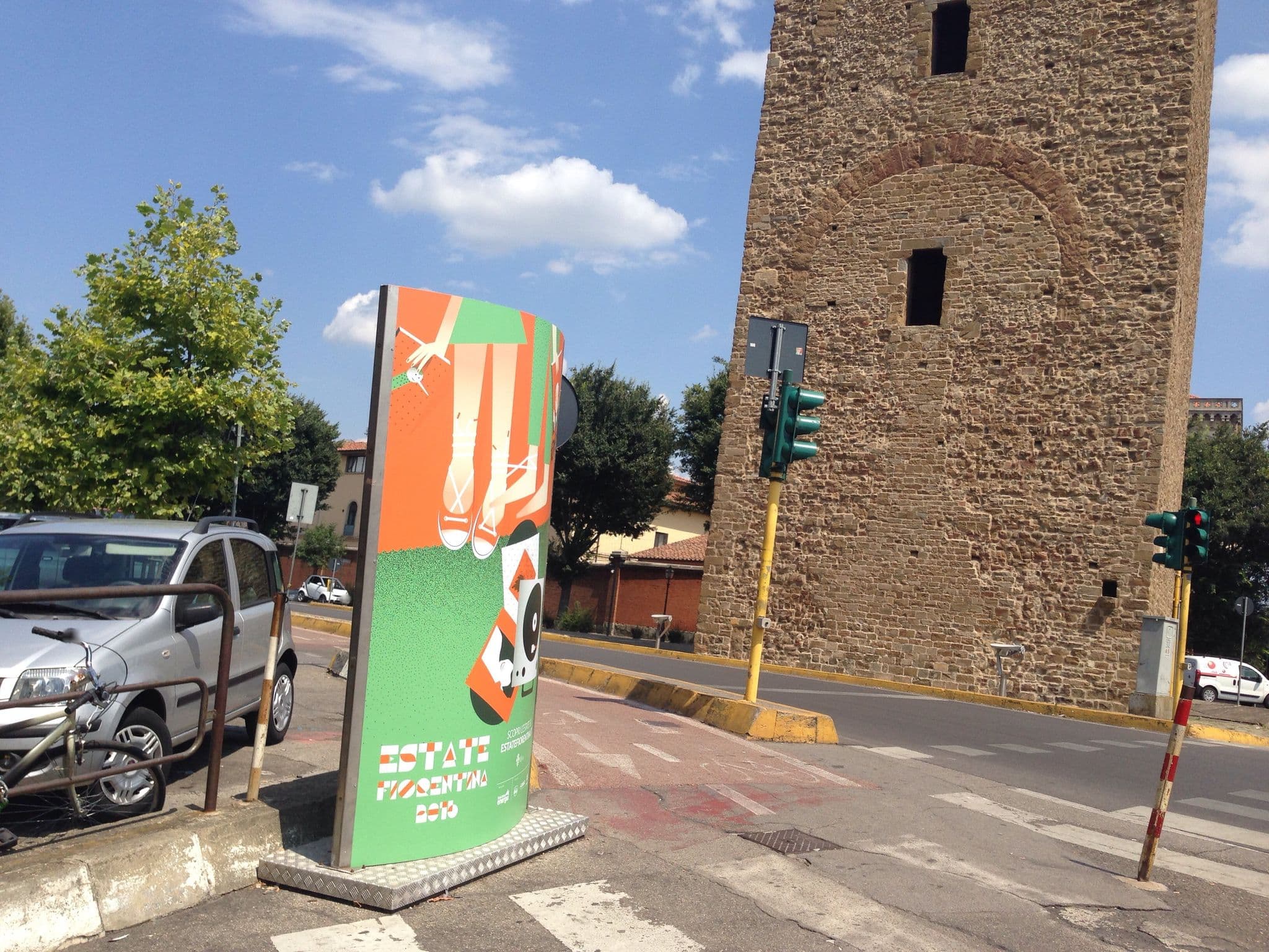 Street view near Residence San Niccolò, Campo di Marte — © scribblemaniac (CC BY-SA · Mapillary)