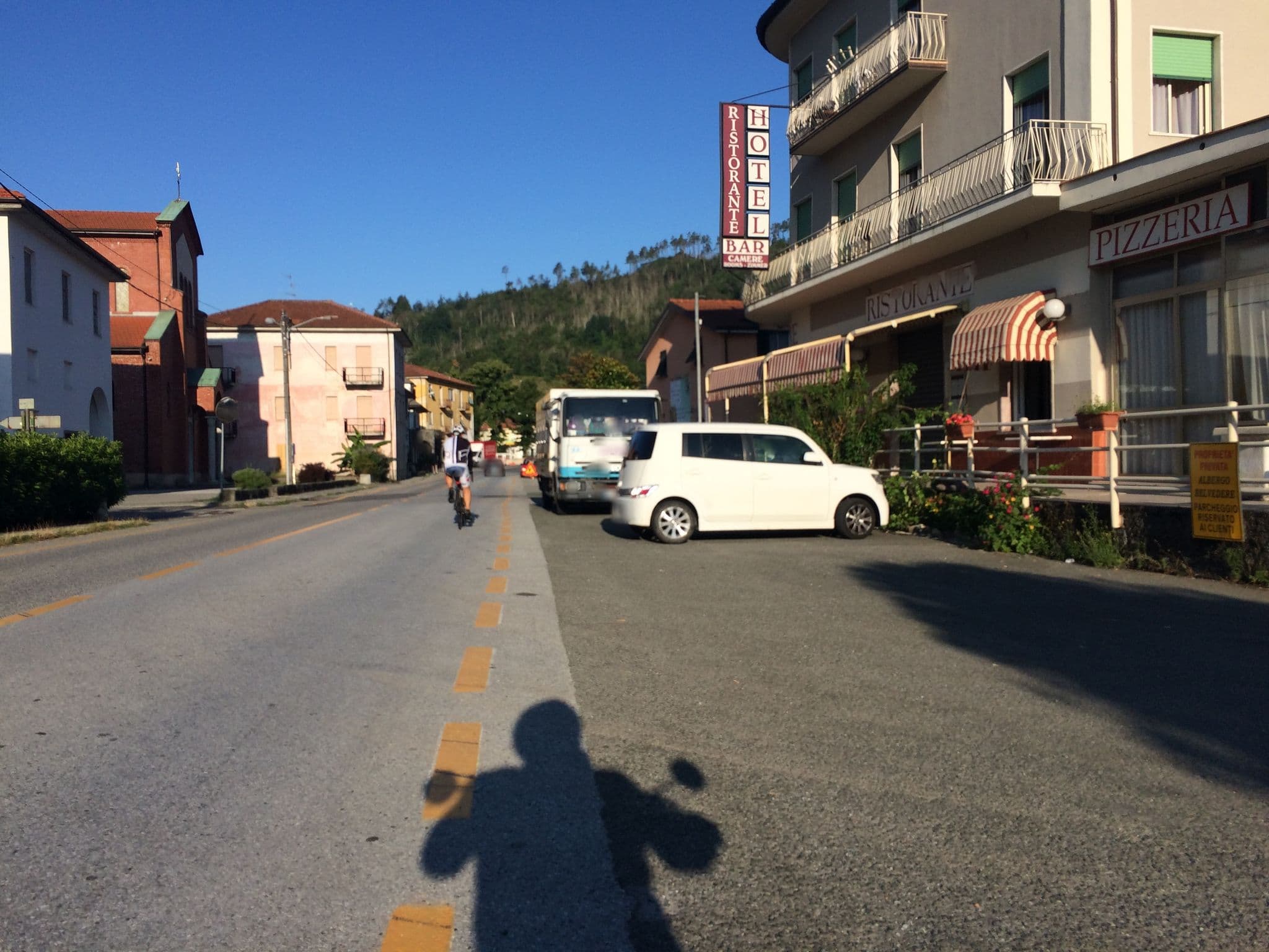 Street view near Hotel Belvedere, Brugnato — © cxc (CC BY-SA · Mapillary)