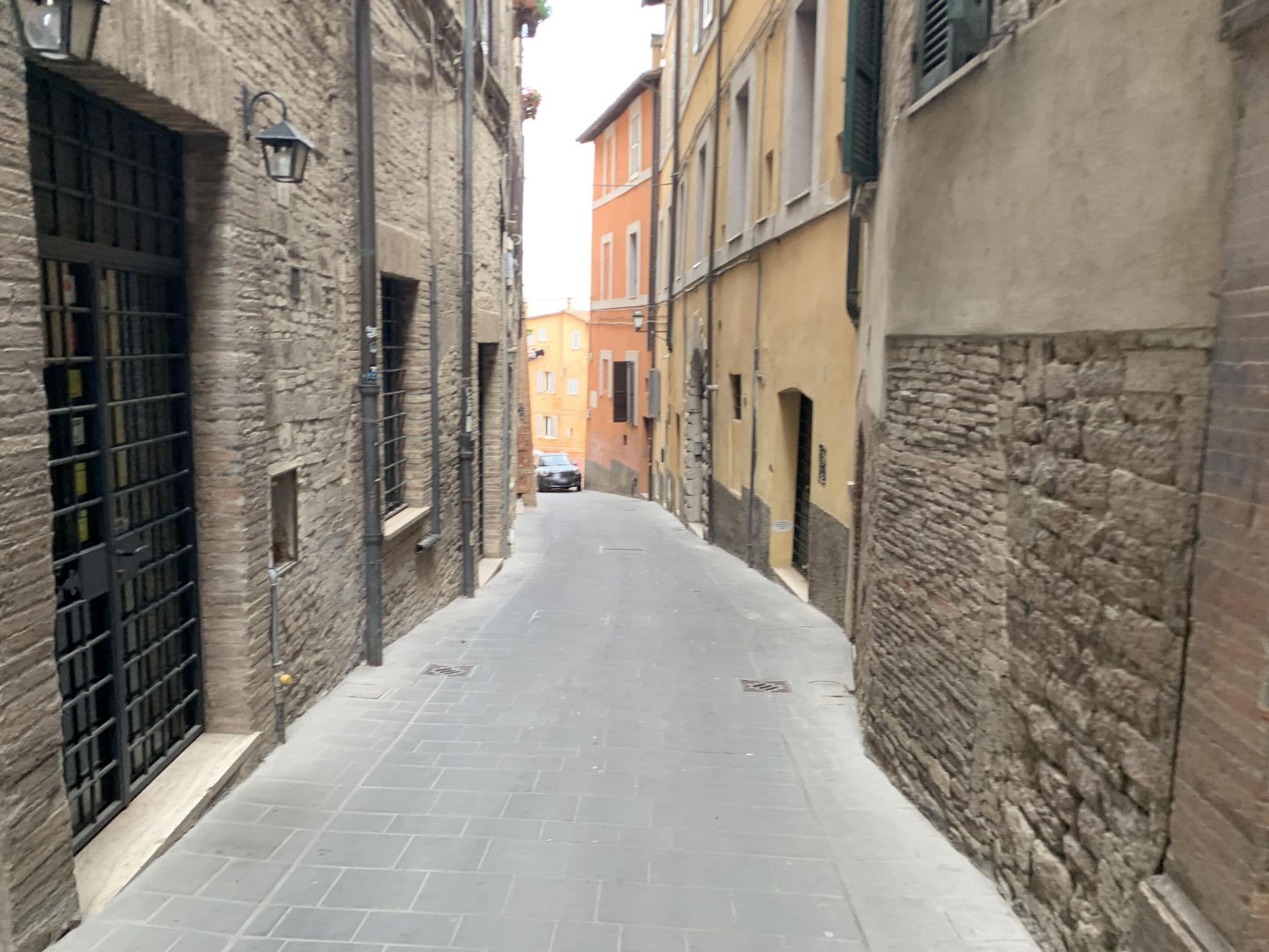 Street view near Hotel Sant'Ercolano, Perugia — © robot8a (CC BY-SA · Mapillary)